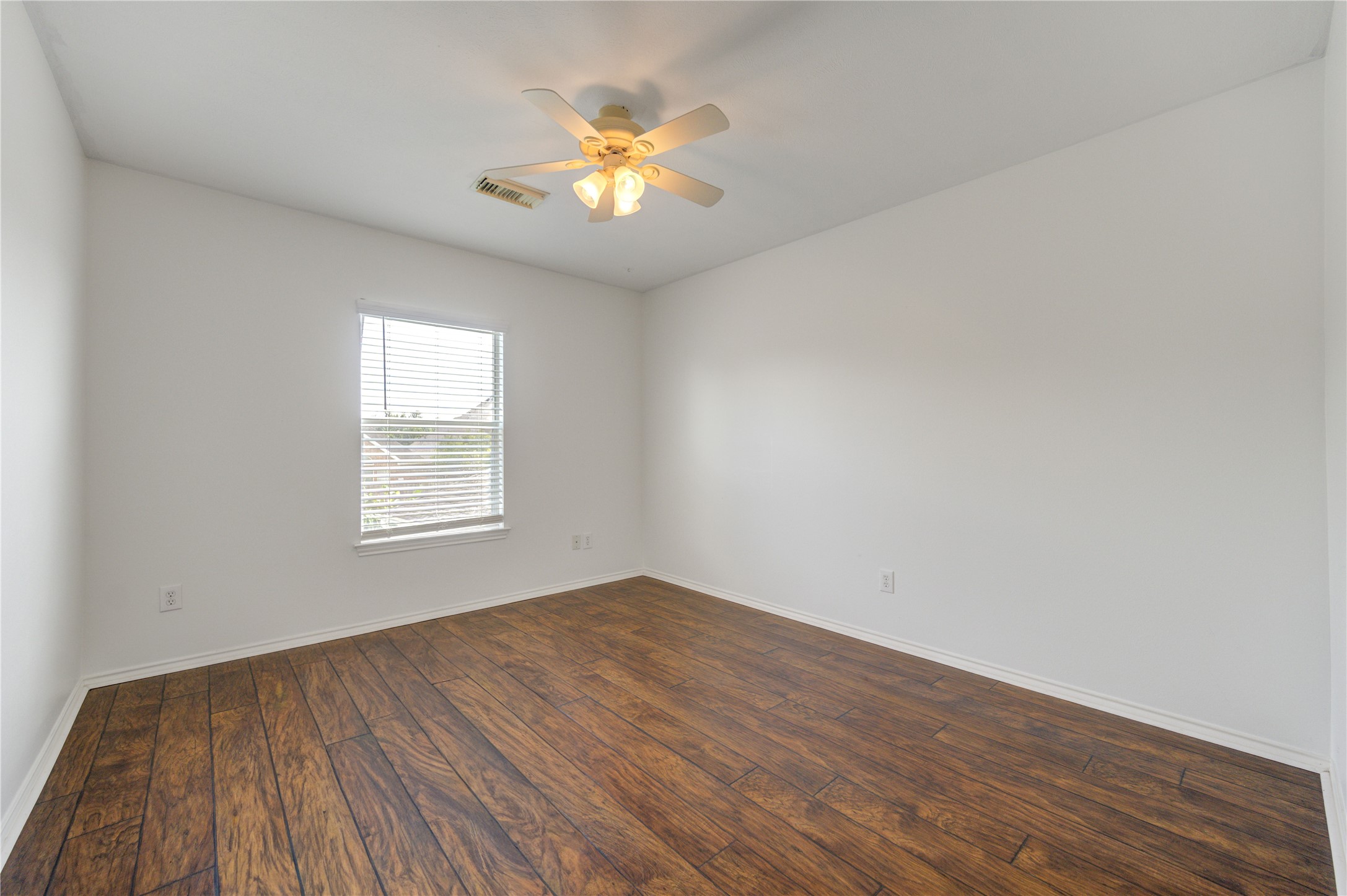 4426 Desert Cliff Court Property Photo 23