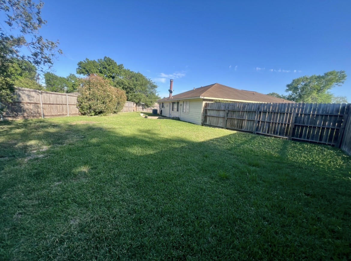 17010 Sunview Court Property Photo 17