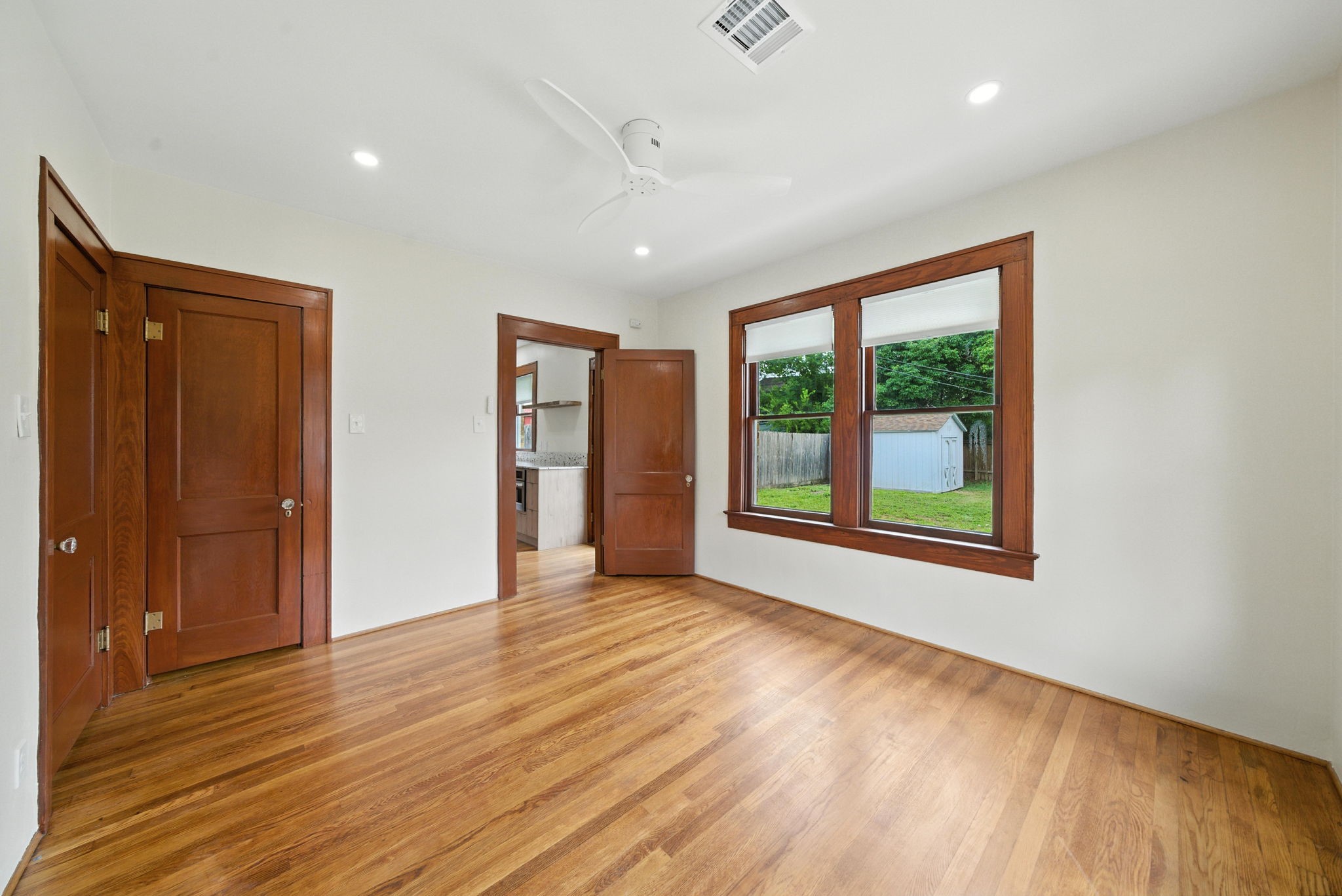 1429 Munger Street Property Photo 17