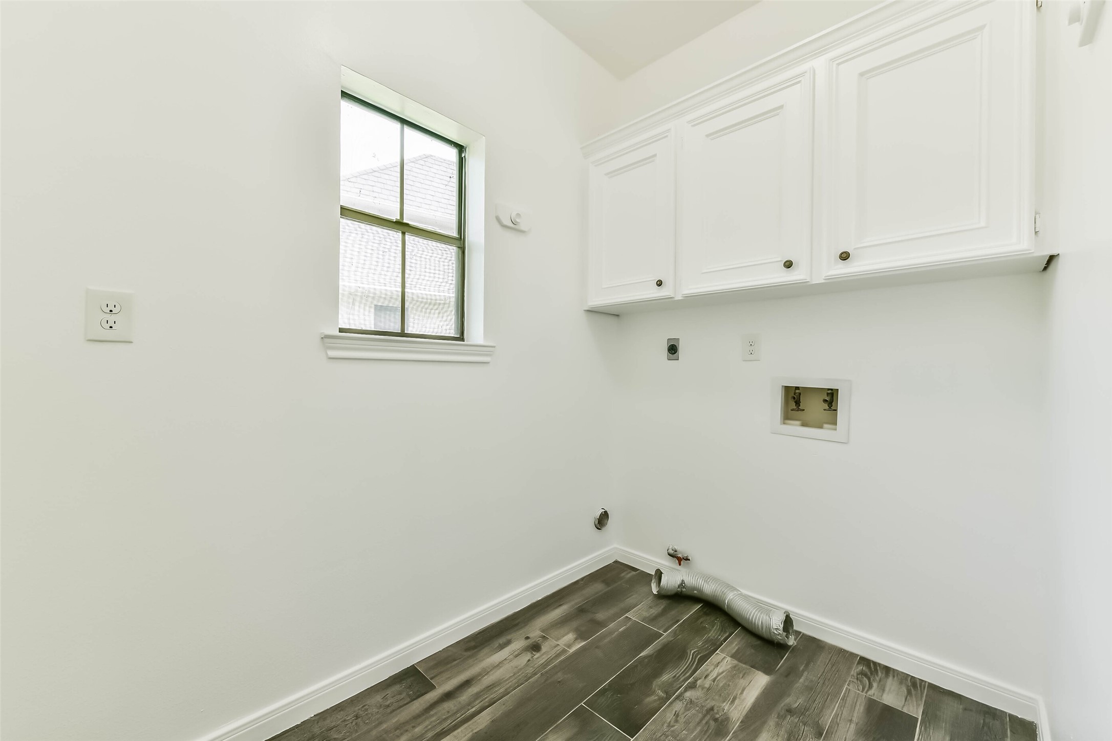 8022 17th Green Drive Property Photo 36