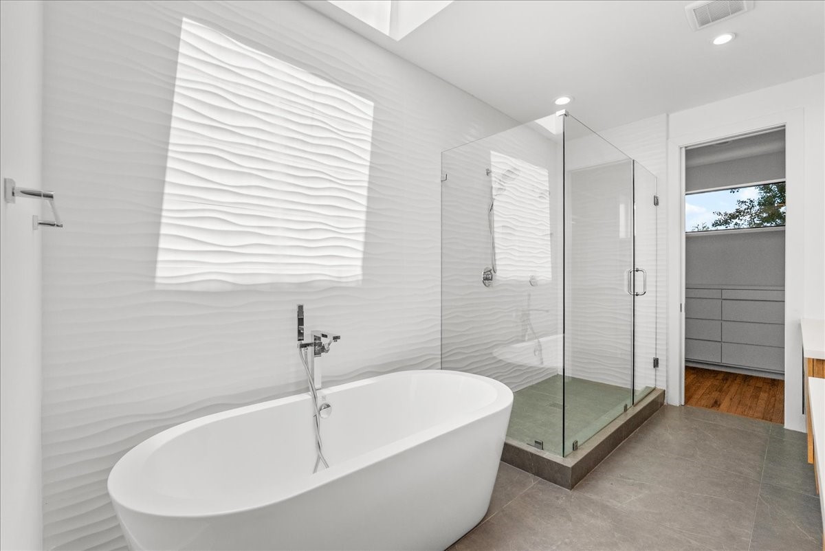 1418 Huge Oaks Property Photo 34
