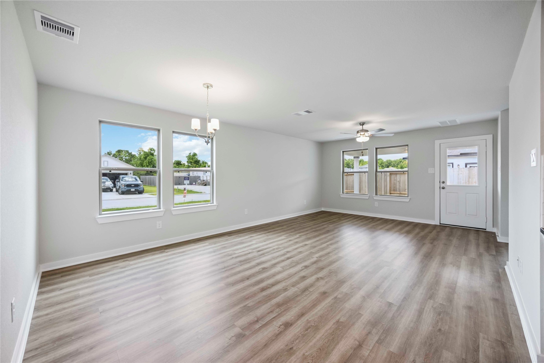 1200 Haverford Lane Property Photo 5