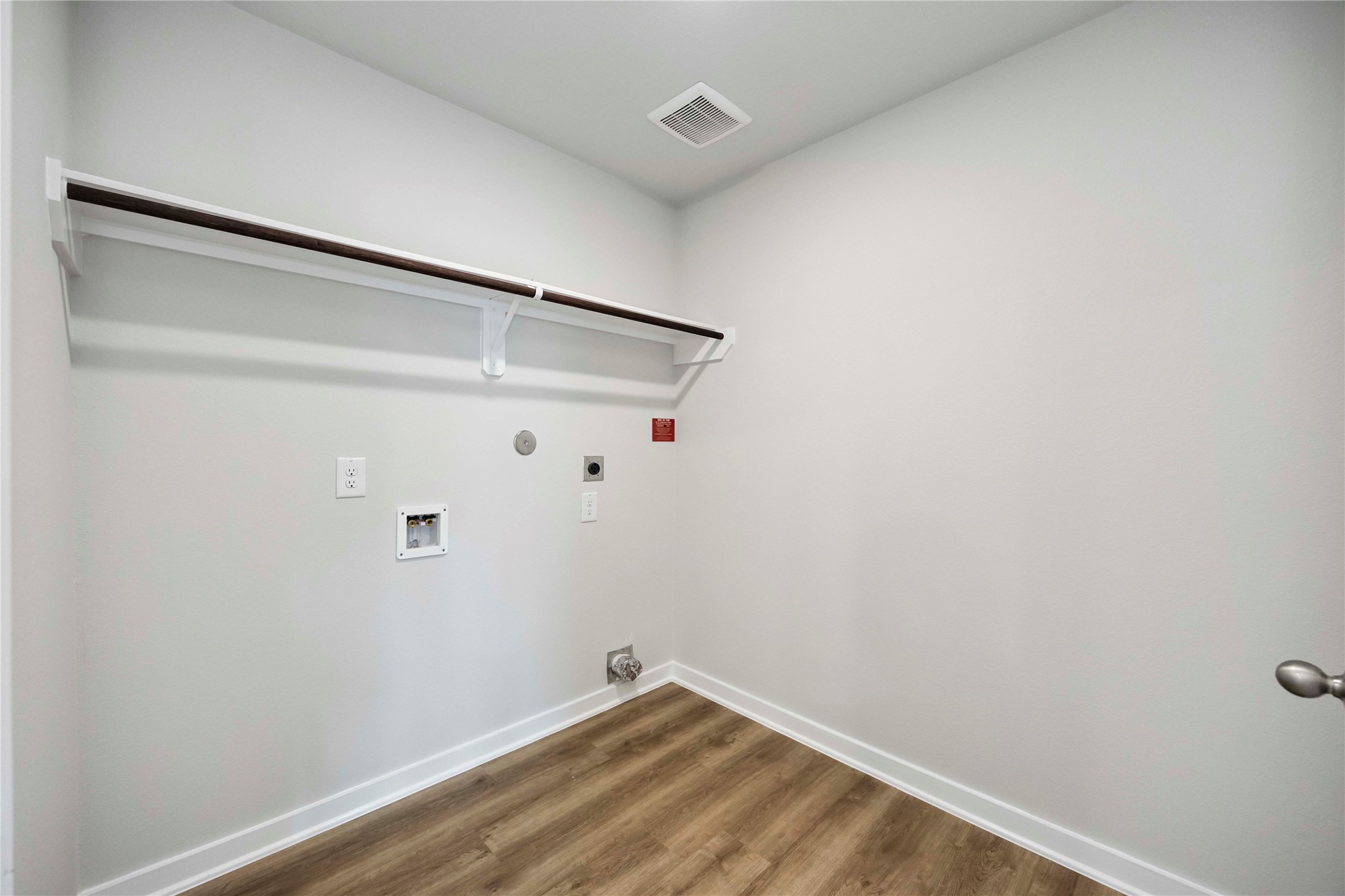 1200 Haverford Lane Property Photo 13