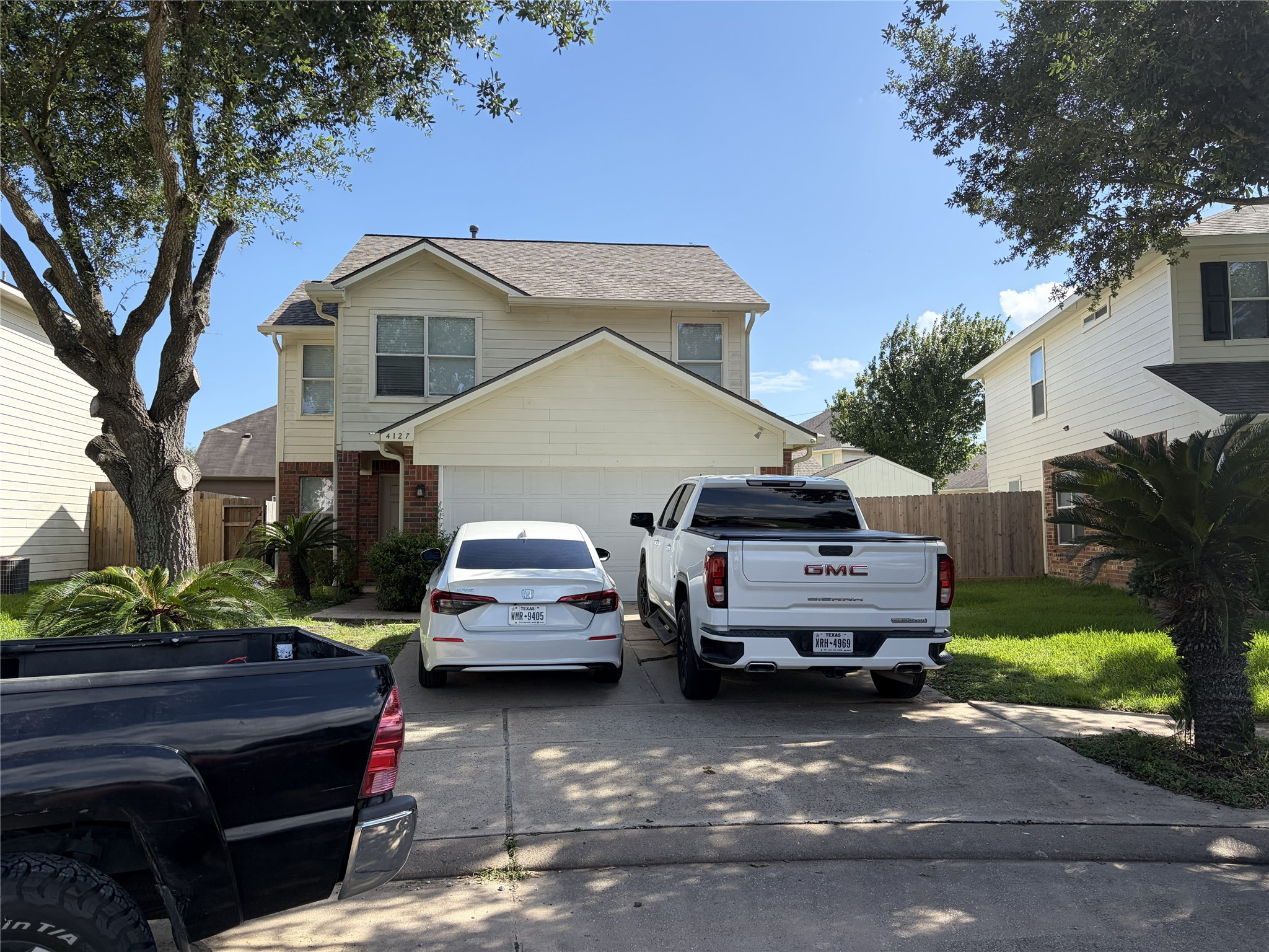 4127 Mistissin Lane Property Photo 1
