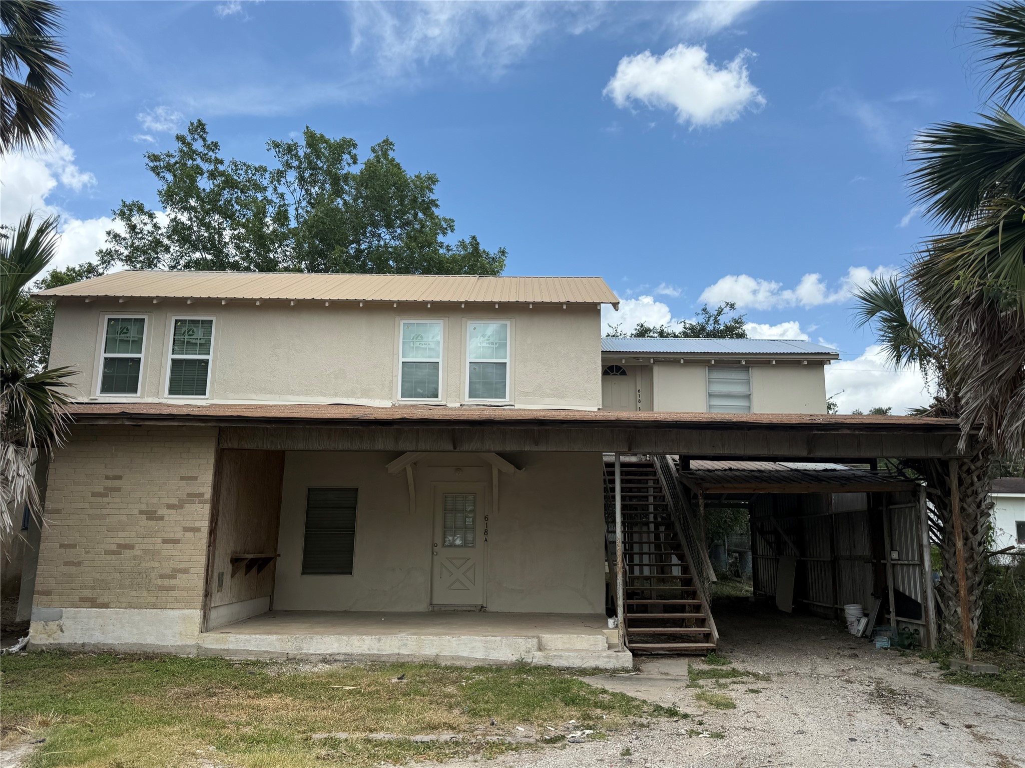 618 S 6th Street Property Photo 1