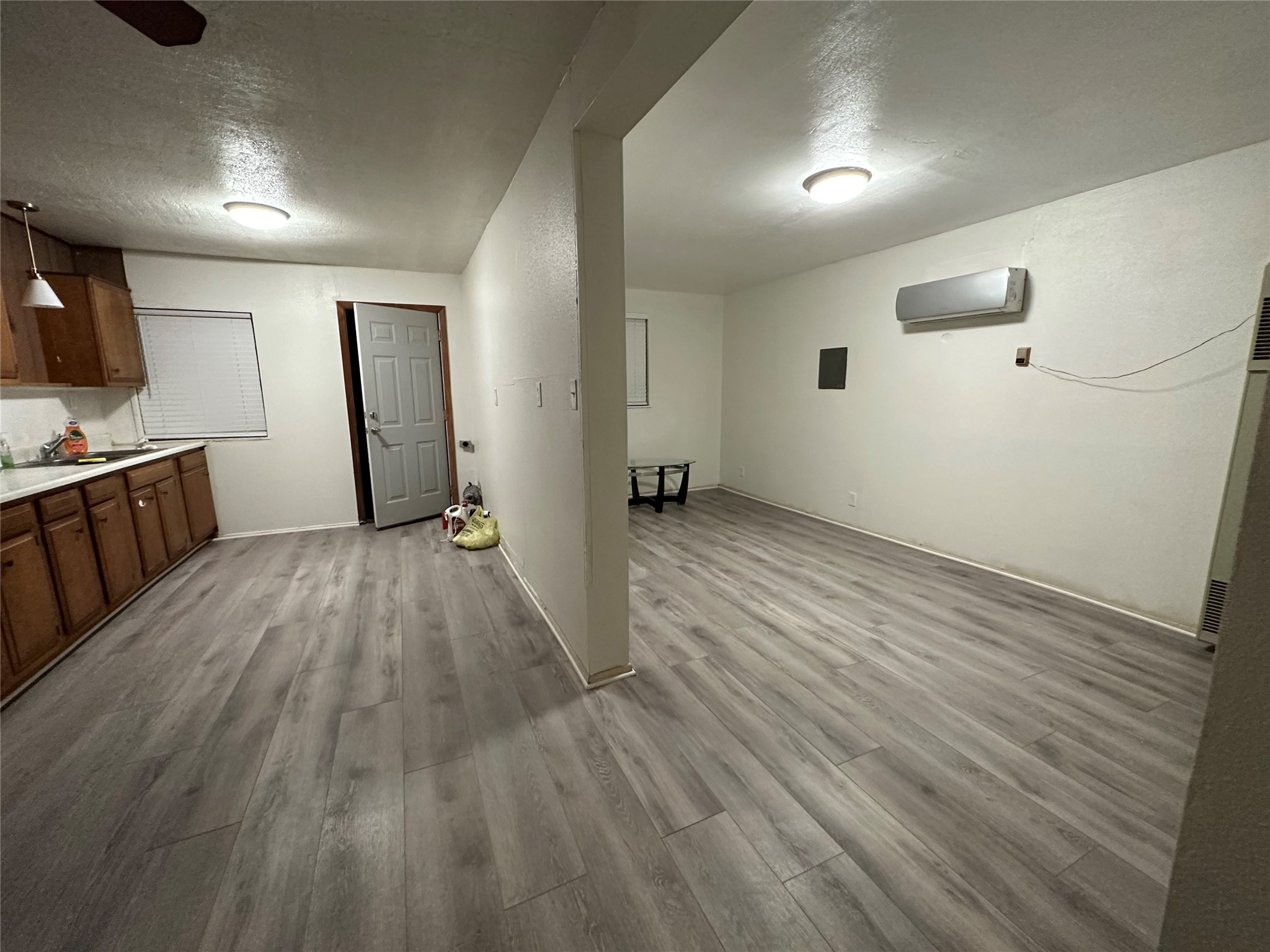 618 S 6th Street Property Photo 3