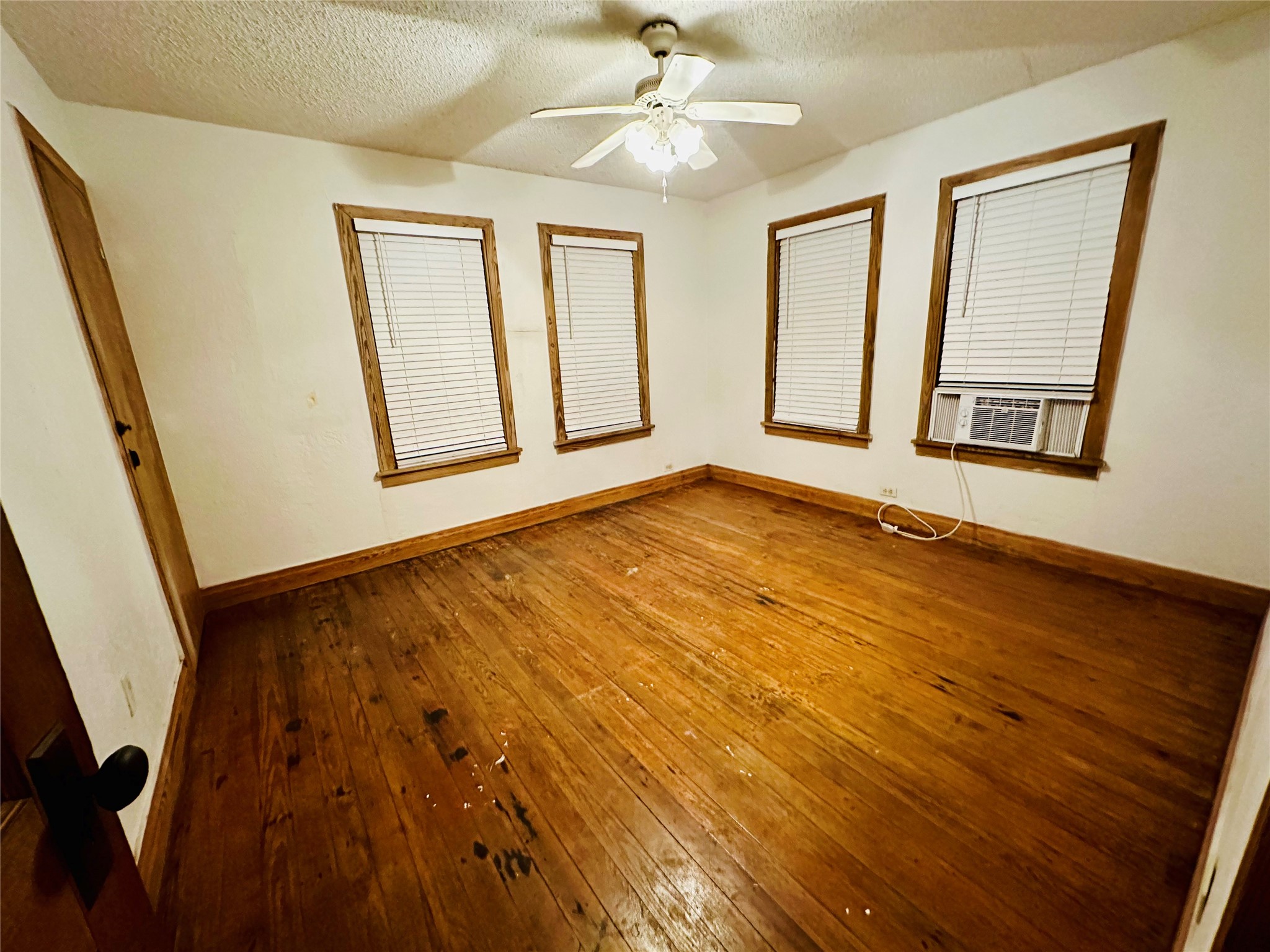 618 S 6th Street Property Photo 21