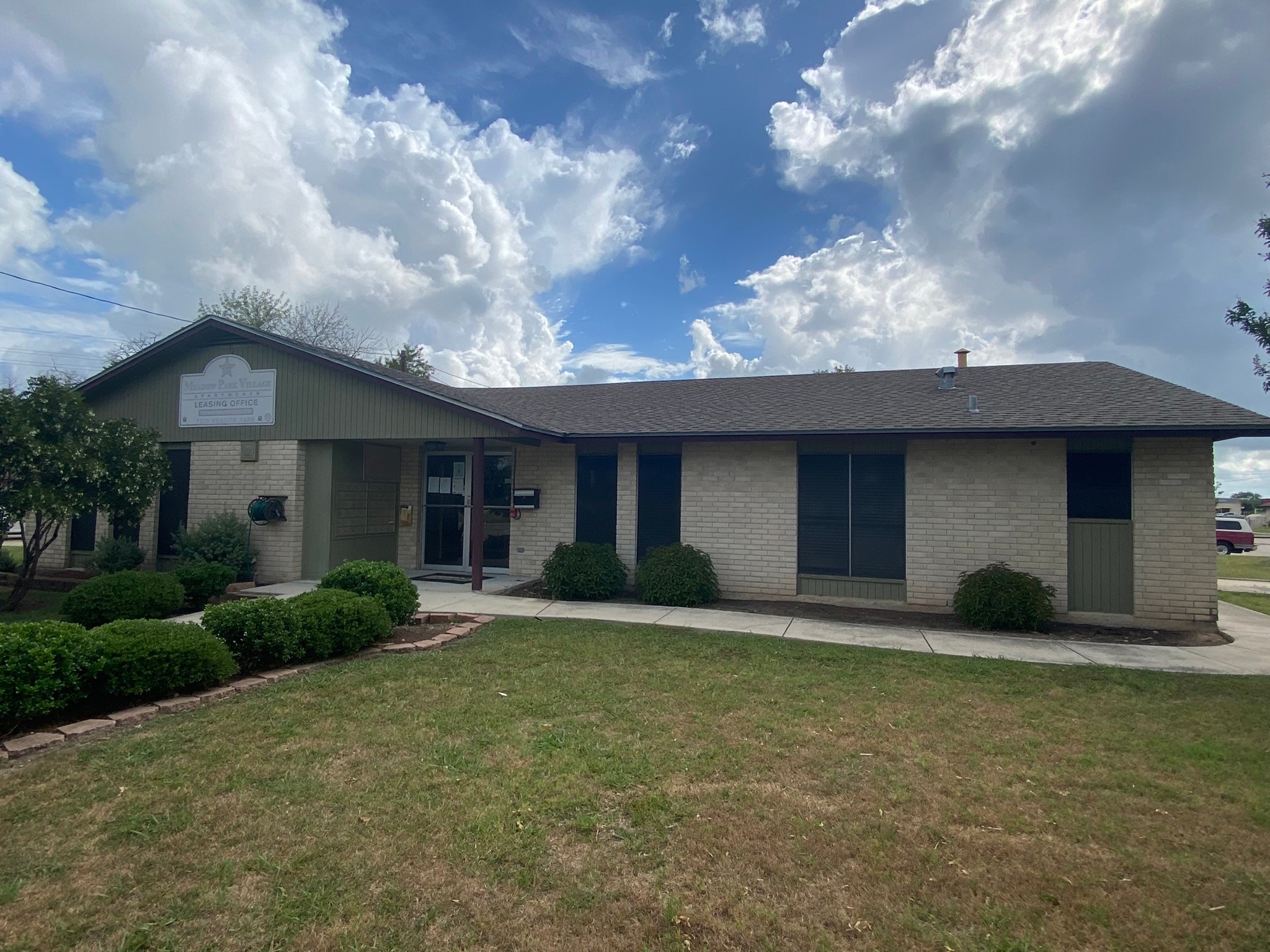 1200 Meadow Park Property Photo 1