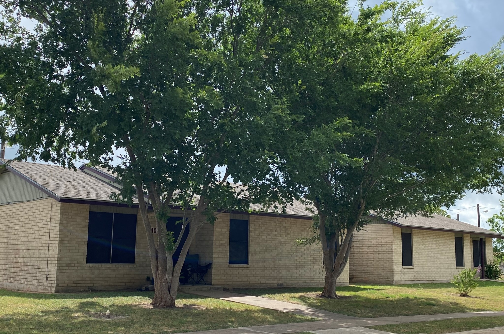 1200 Meadow Park Property Photo 8