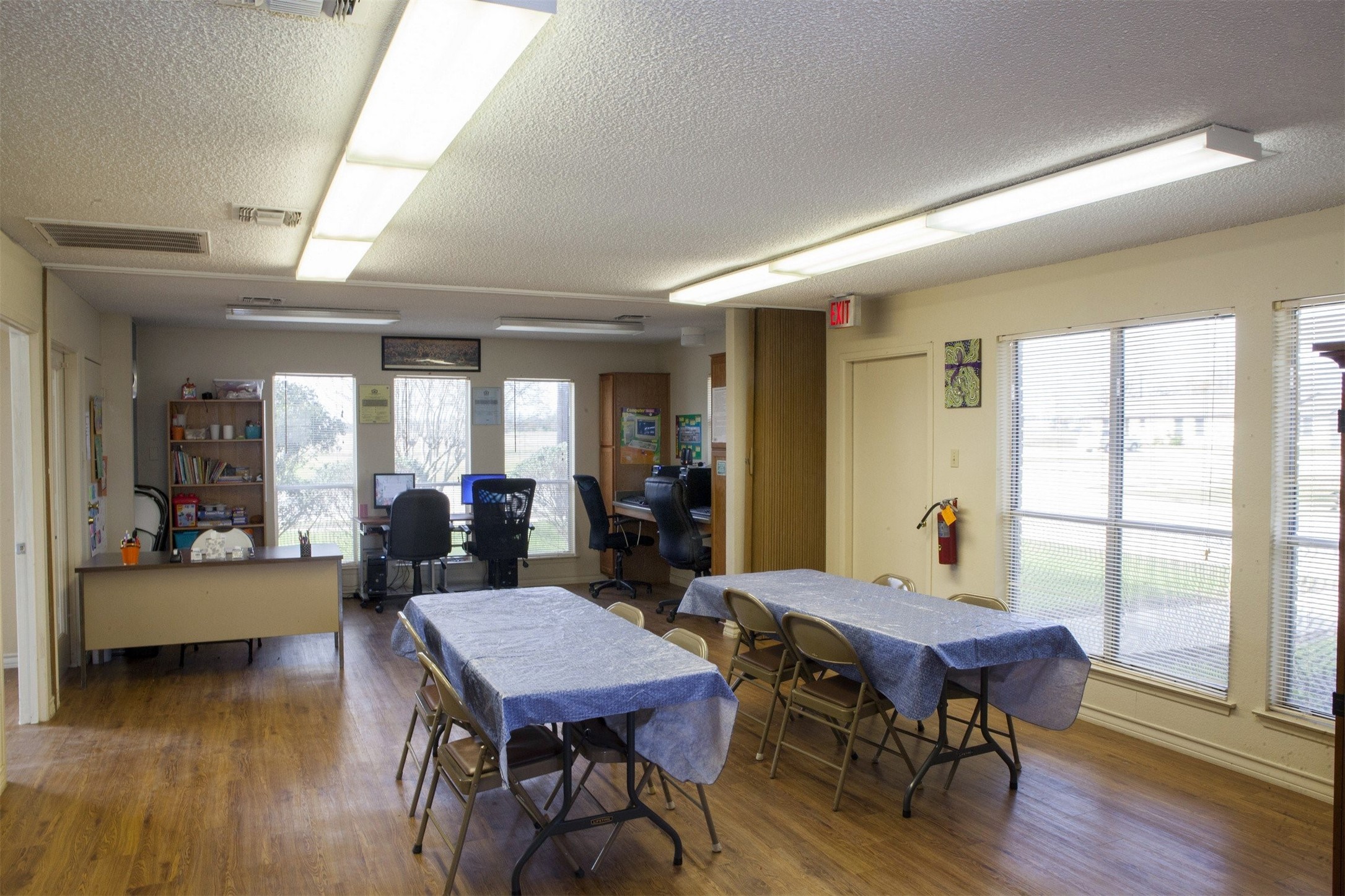 1200 Meadow Park Property Photo 10
