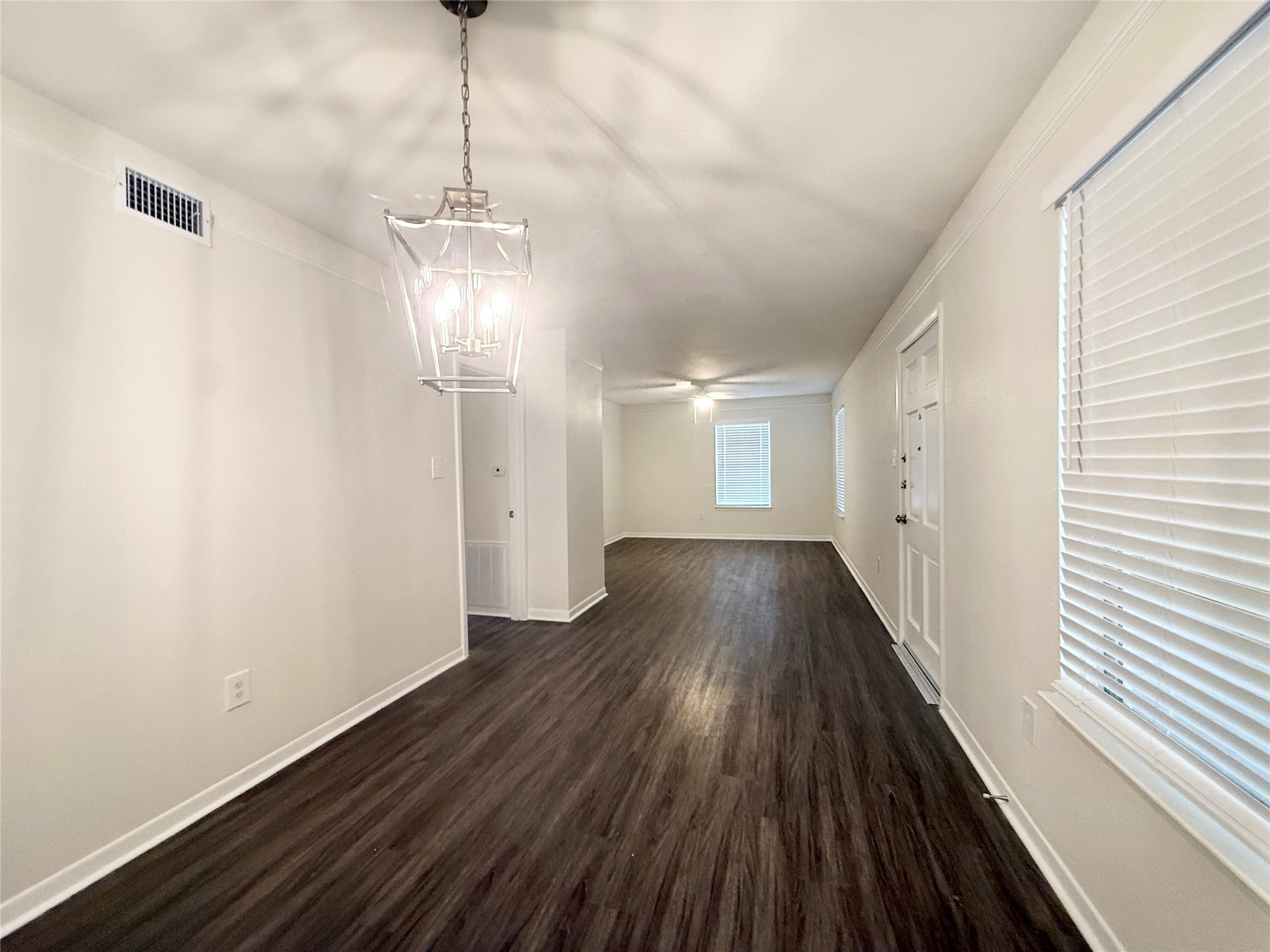 500 Willow Drive C7 Property Photo 5