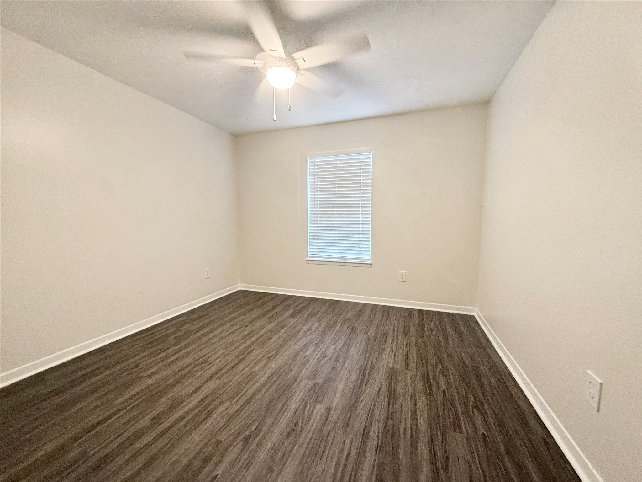 500 Willow Drive C7 Property Photo 13