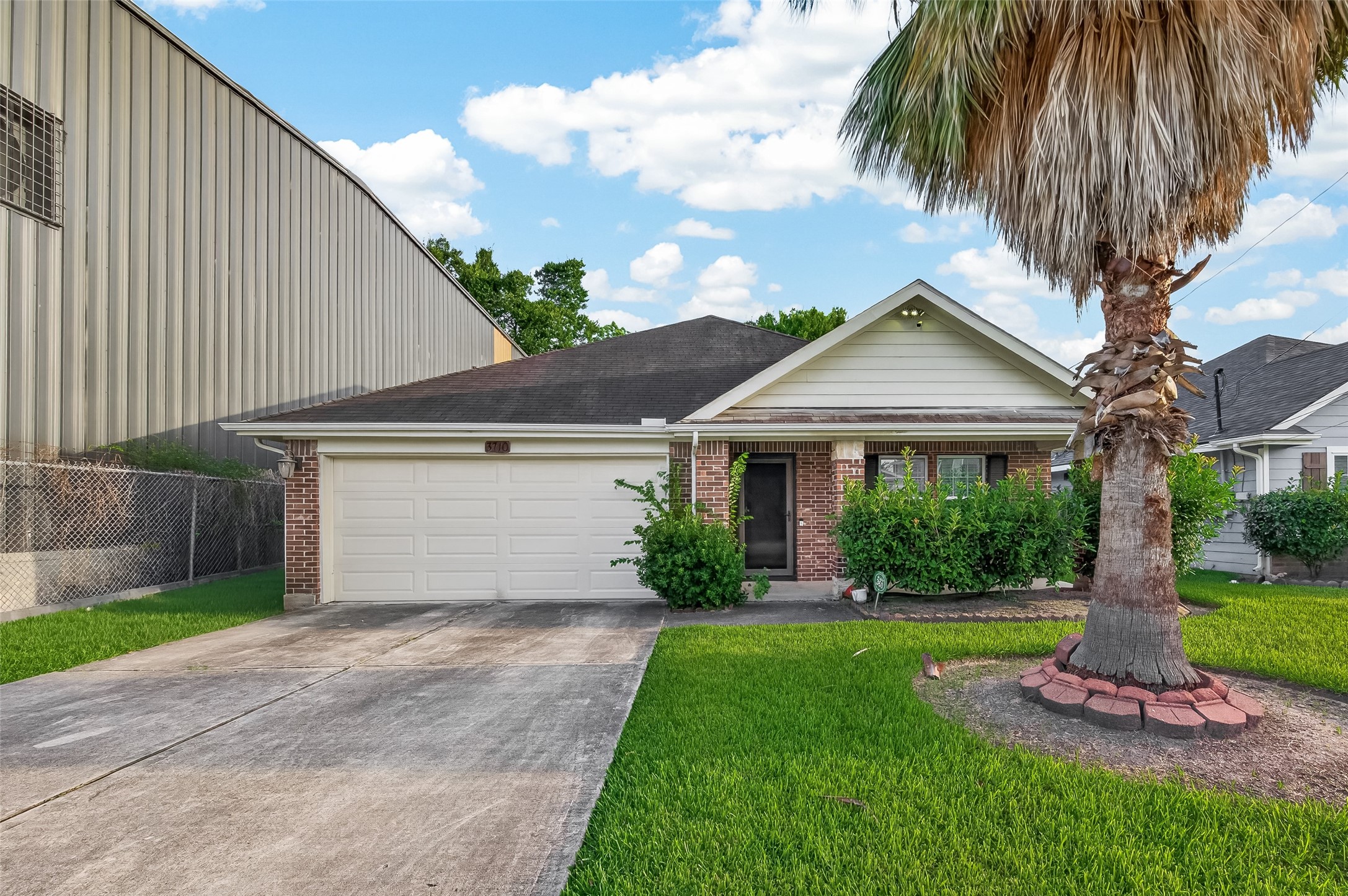 3710 Mcgowen Street Property Photo 1