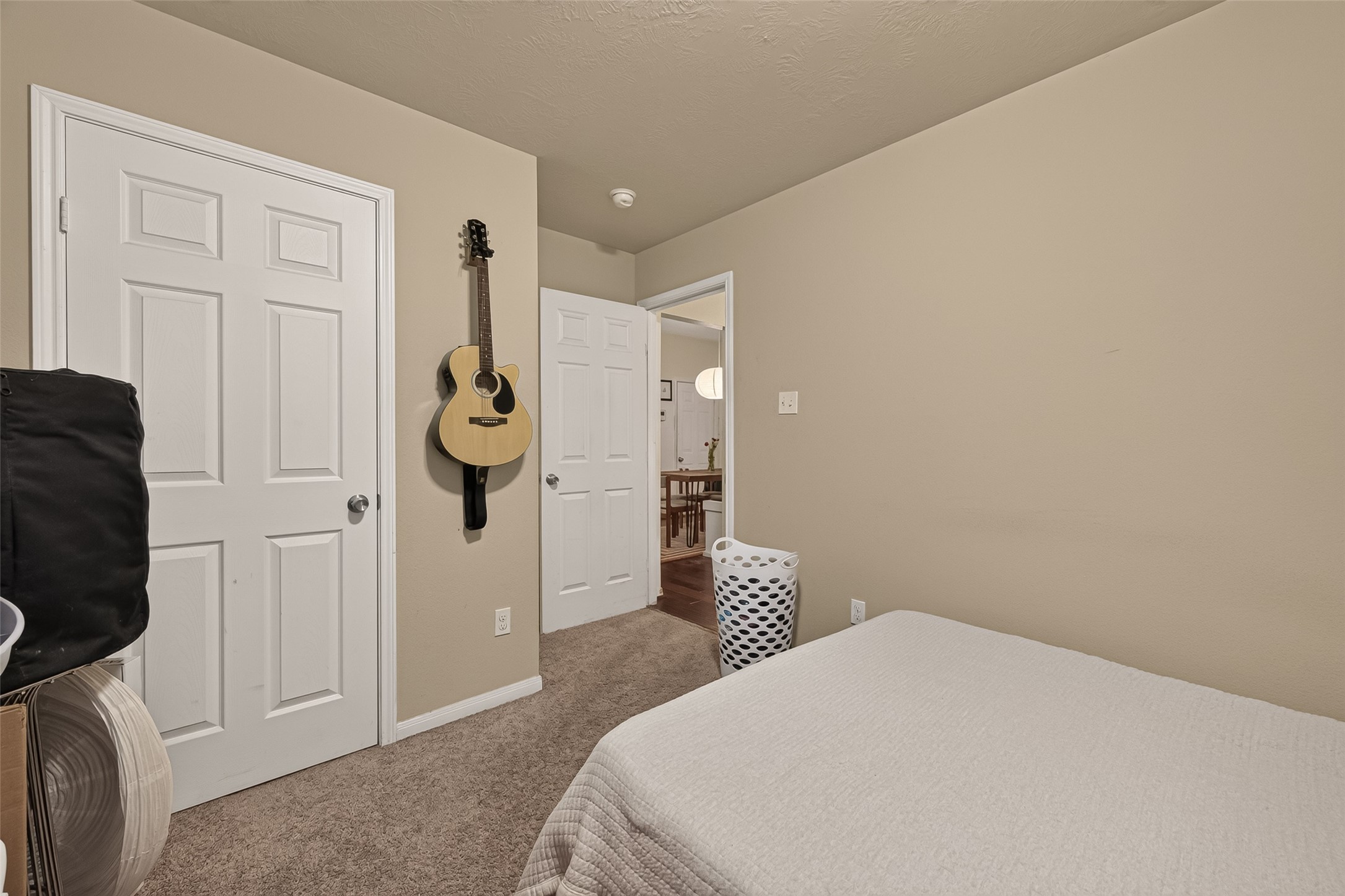 3710 Mcgowen Street Property Photo 19