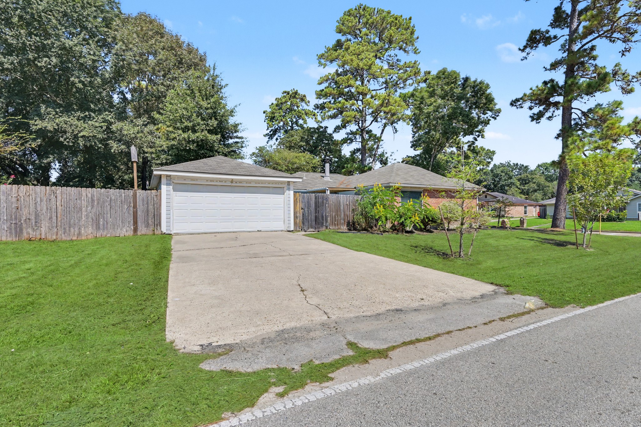 25103 Thrushwood Lane Property Photo 31