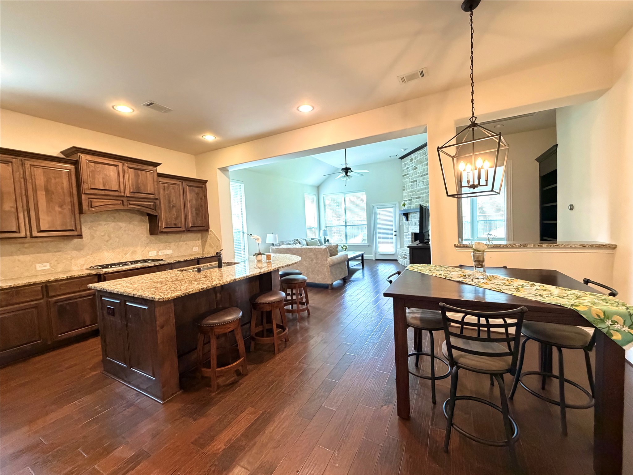 175 Oarwood Place Property Photo 8