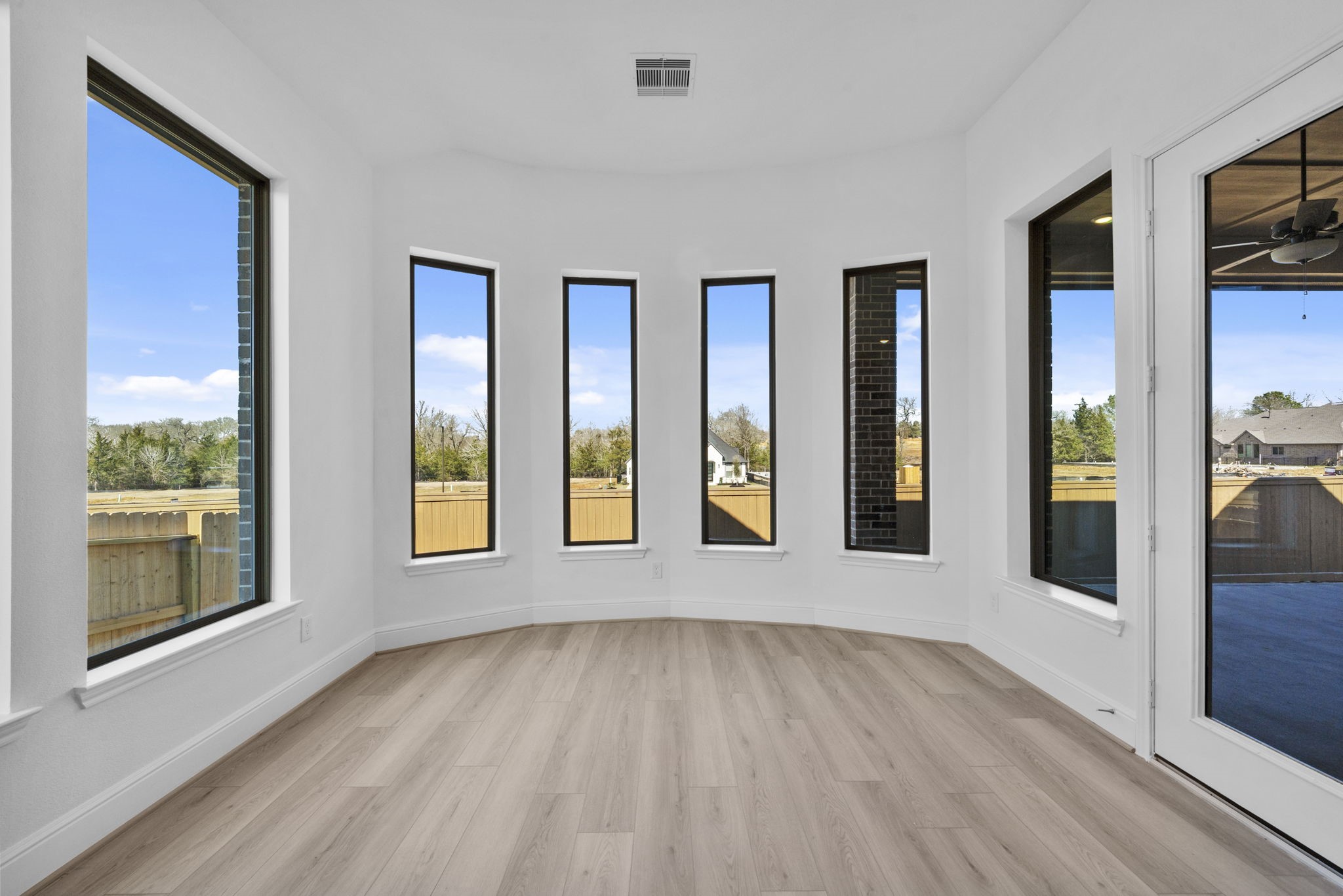 10290 Bluegill Crest Drive Property Photo 15