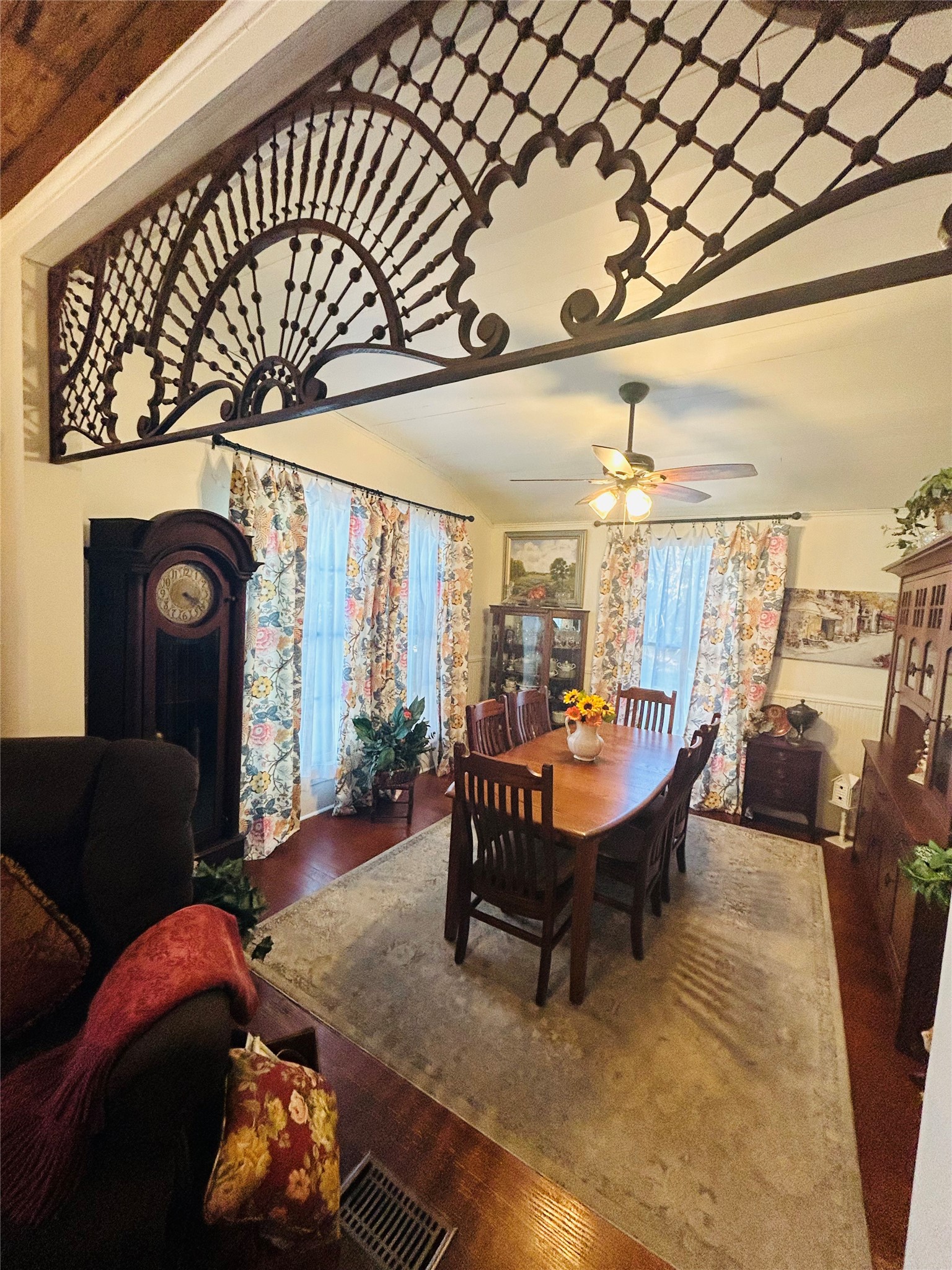 111 S Masonic Street Property Photo 18