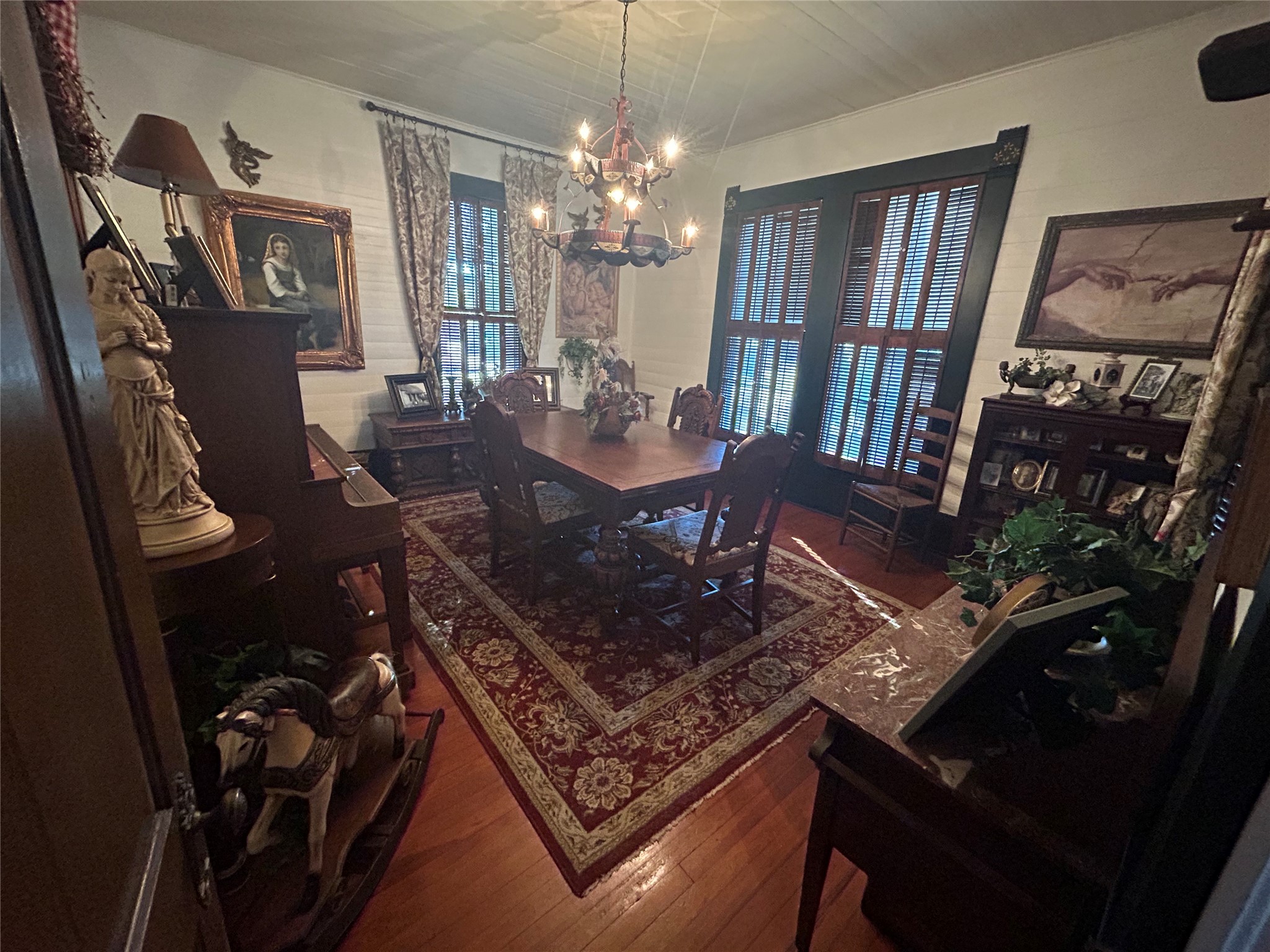 111 S Masonic Street Property Photo 20