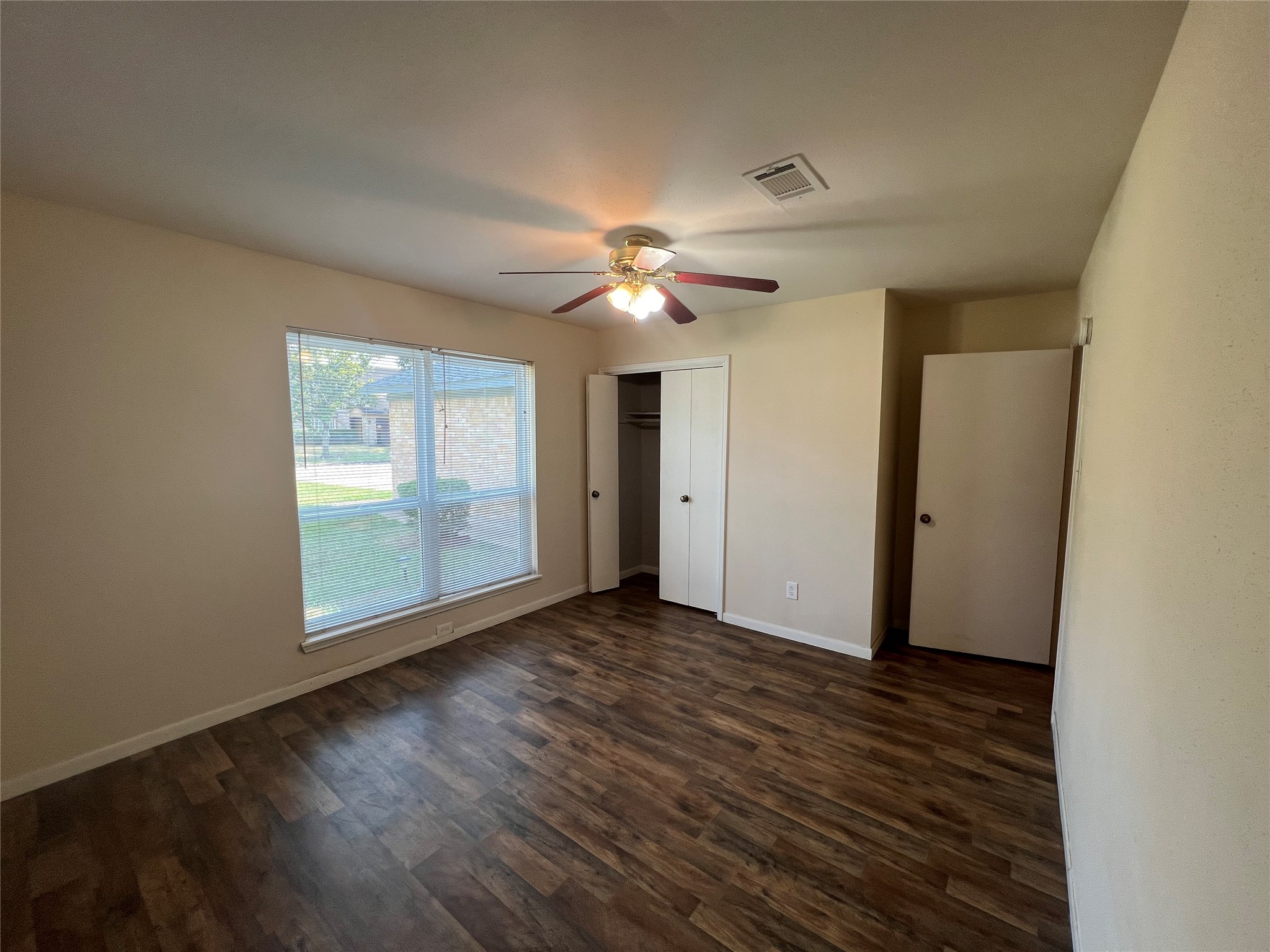 6630 Trigate Drive Property Photo 16