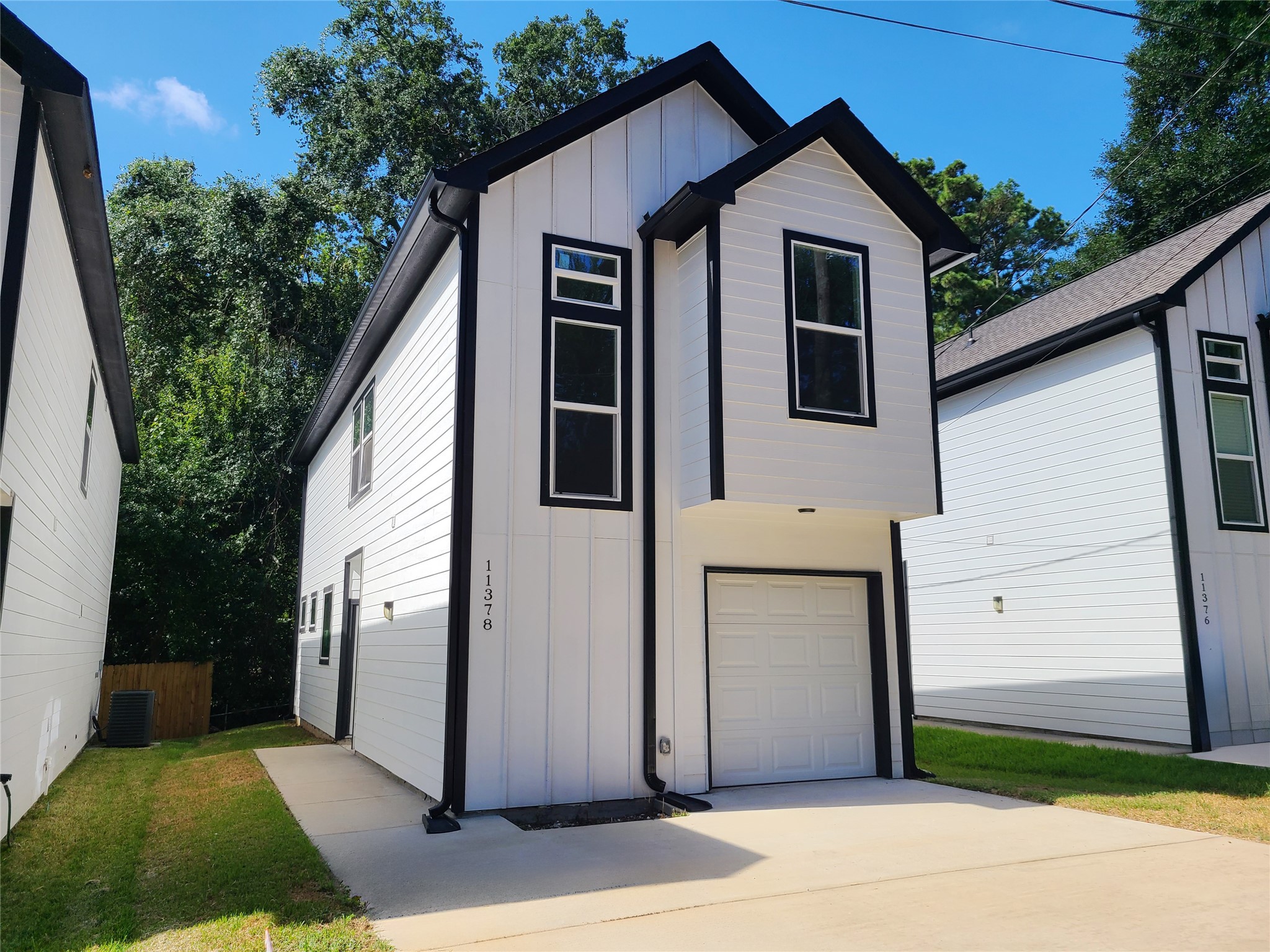 11378 Underwood Street Property Photo 1