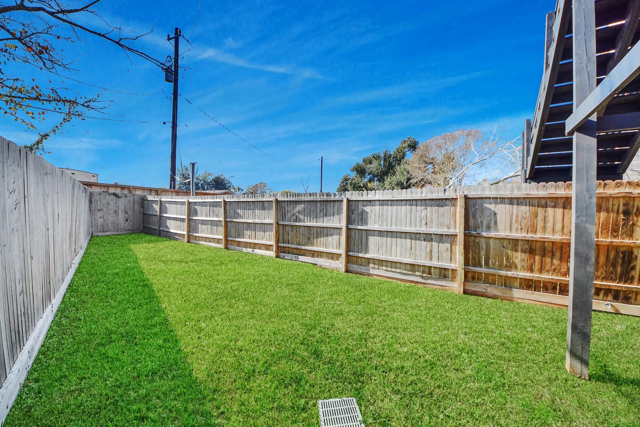 618 Maple Way A/b Property Photo 45