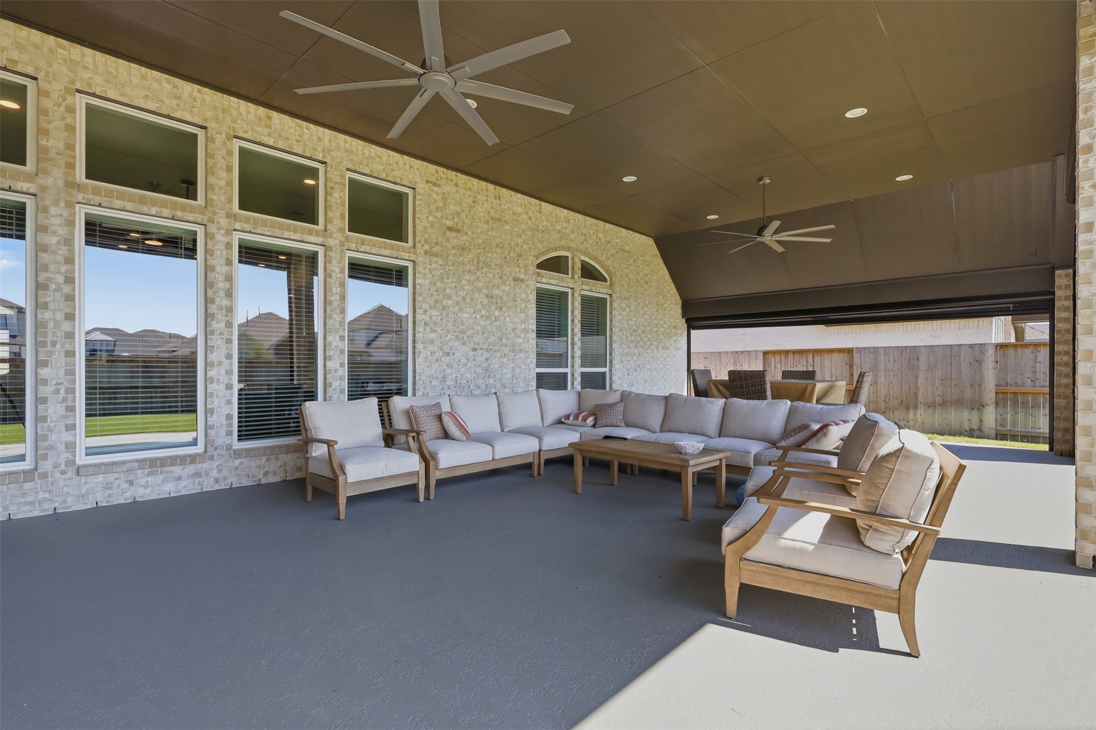 8922 Sierra Nevada Drive Property Photo 39