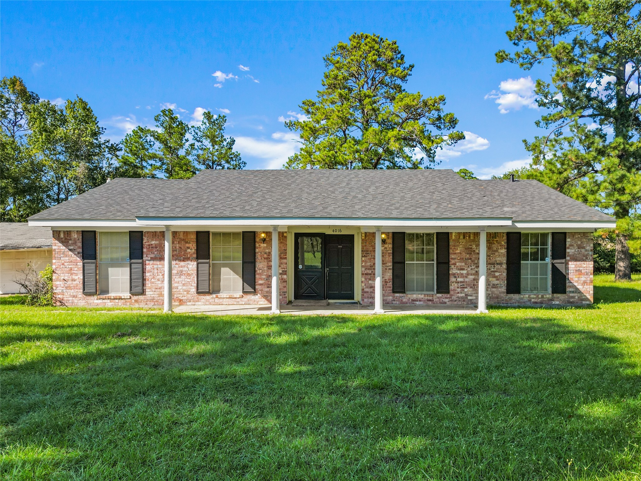 4016 State Highway 30 W Property Photo 1