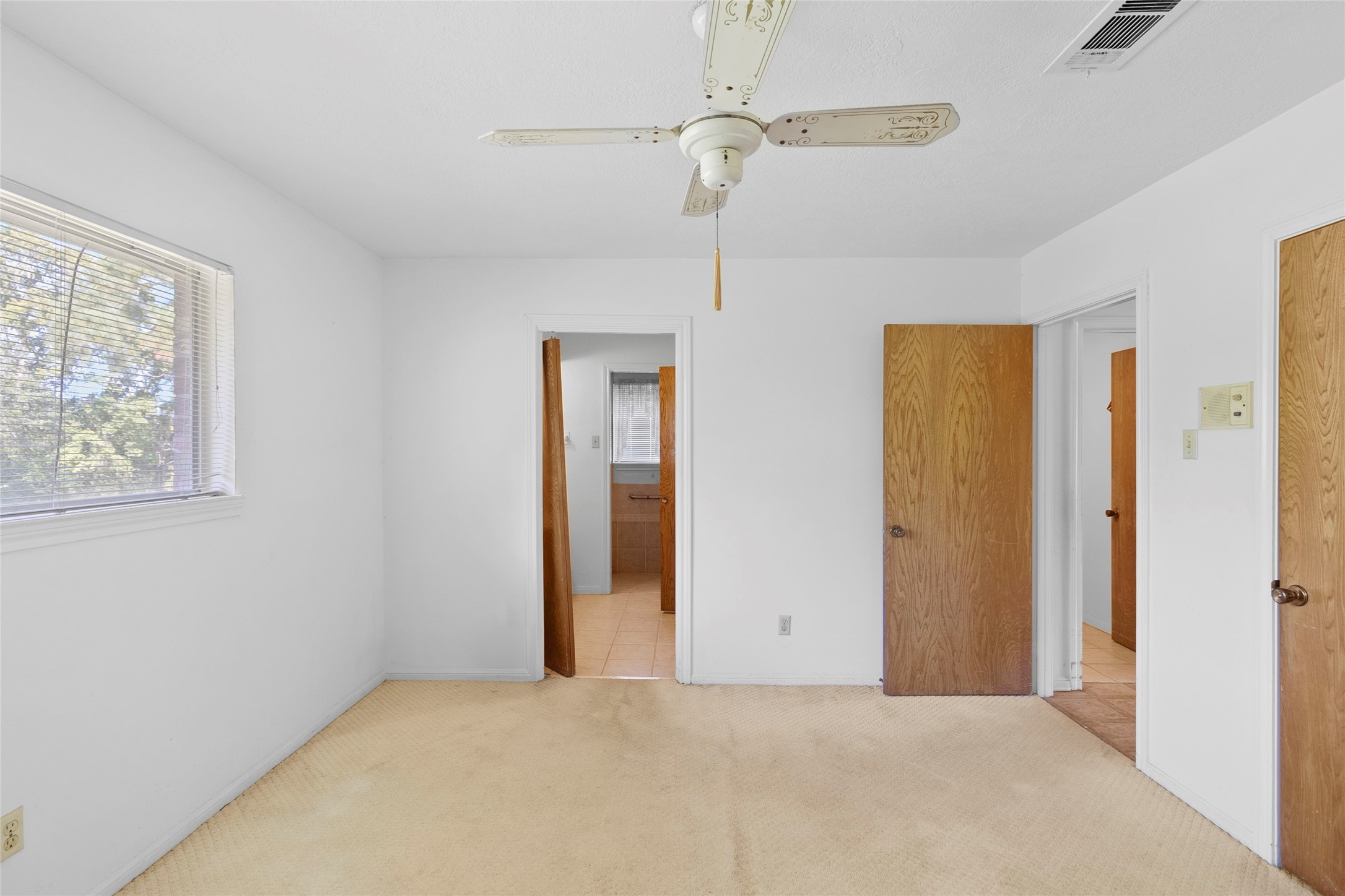 4016 State Highway 30 W Property Photo 19
