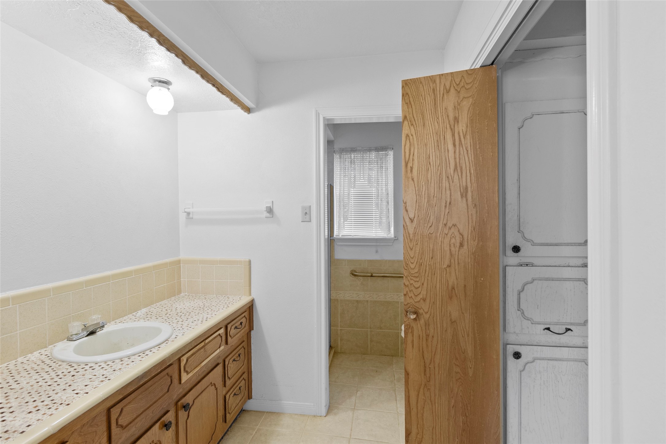 4016 State Highway 30 W Property Photo 20