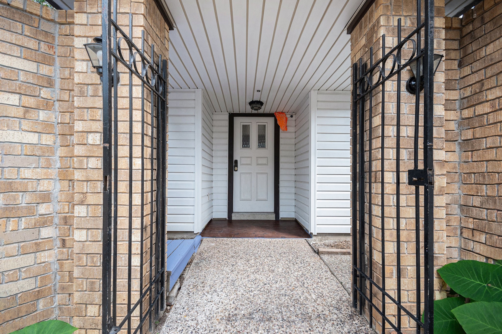 1723 Plumbwood Way Property Photo 5