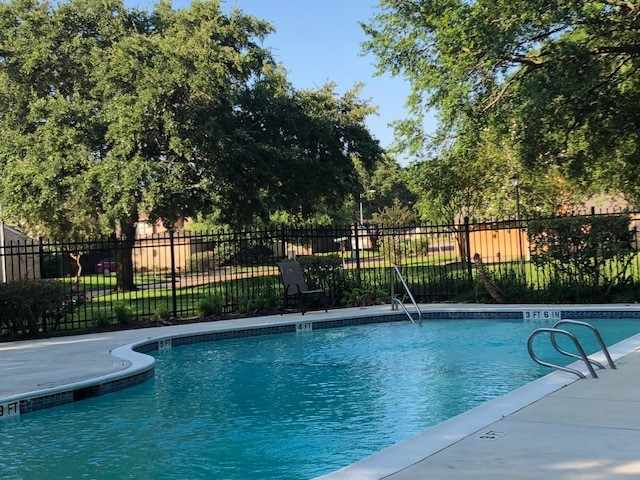 1723 Plumbwood Way Property Photo 34