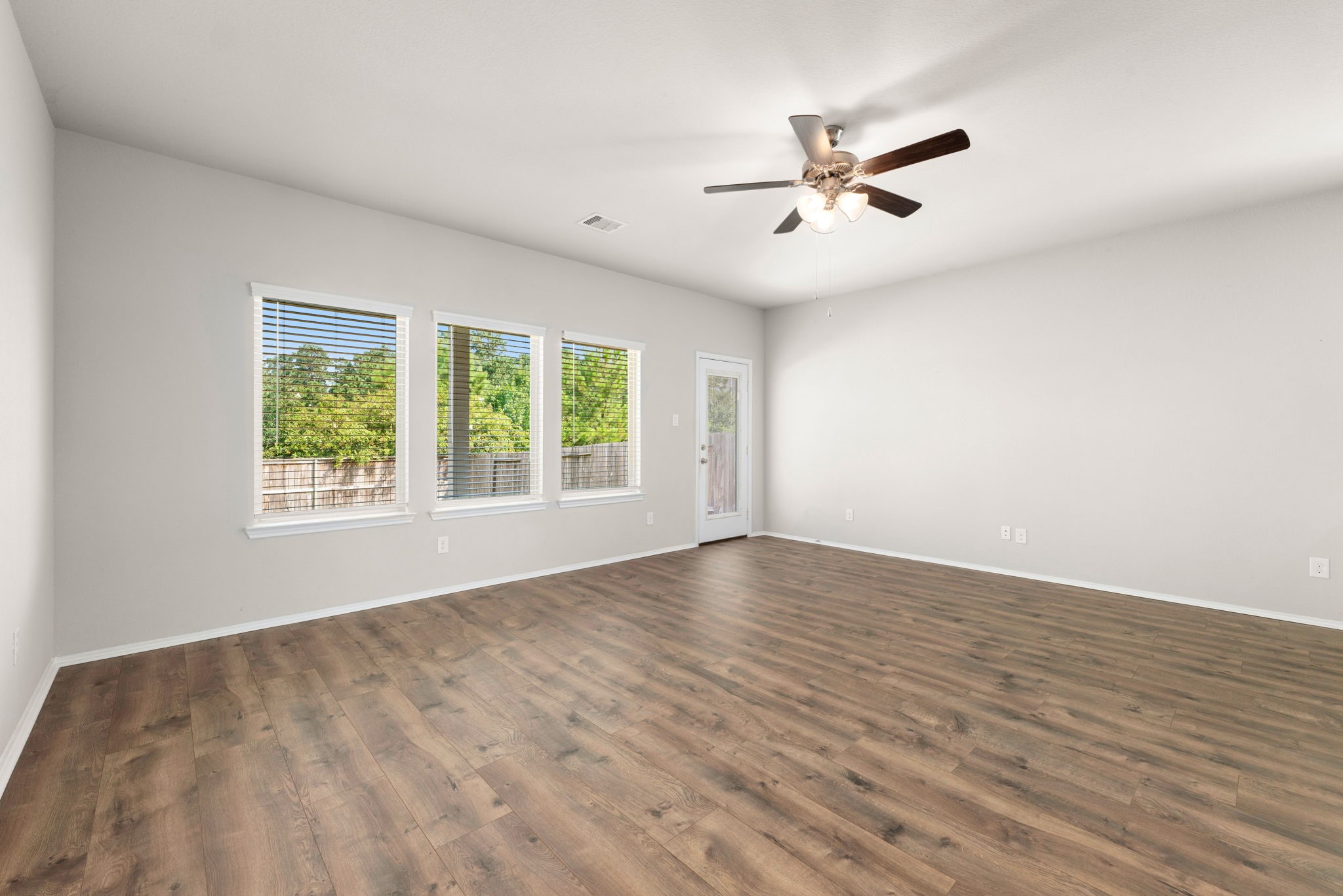 13845 Rock Island Trail Property Photo 8