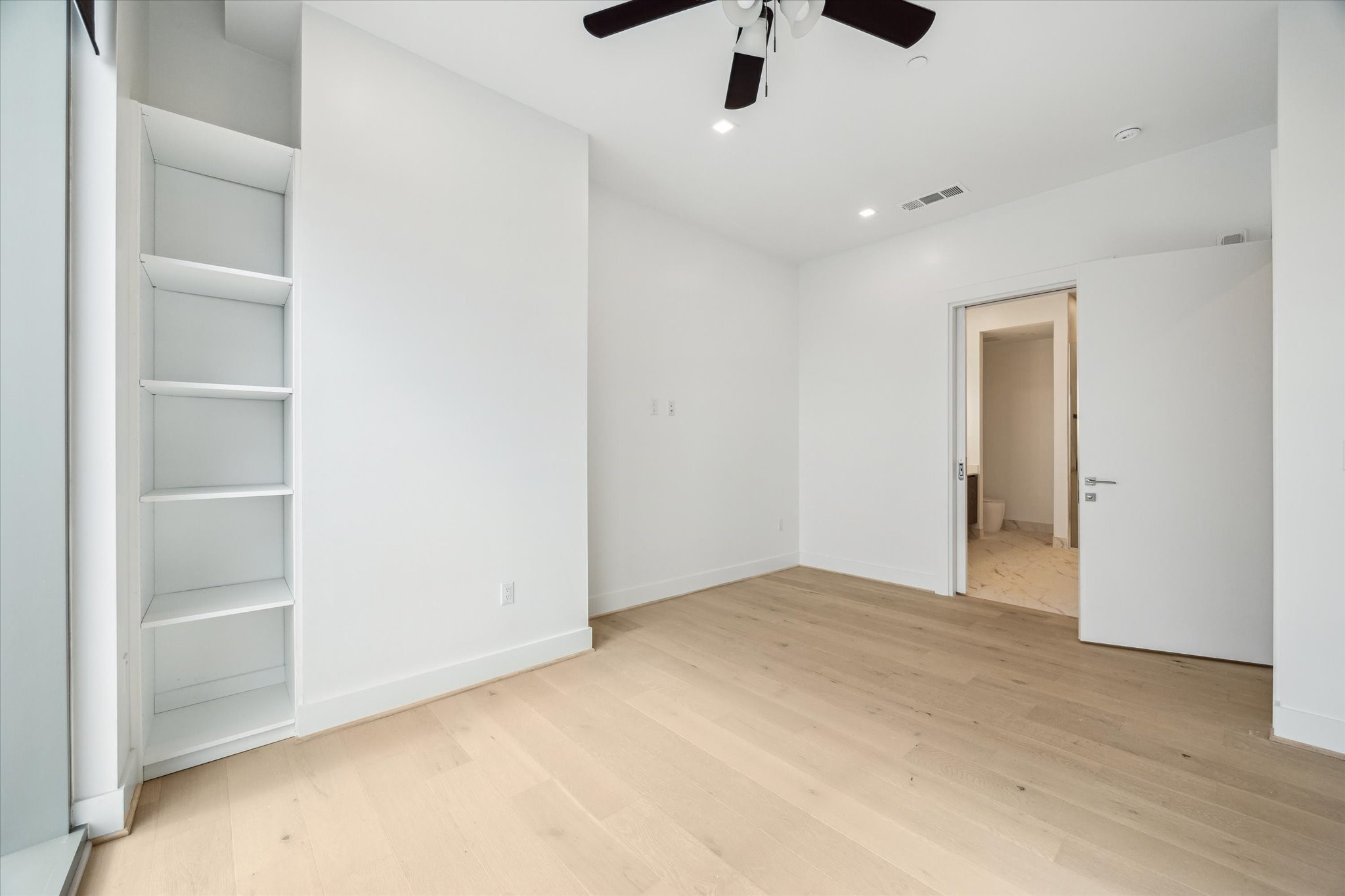 1711 Allen Parkway 1702 Property Photo 7