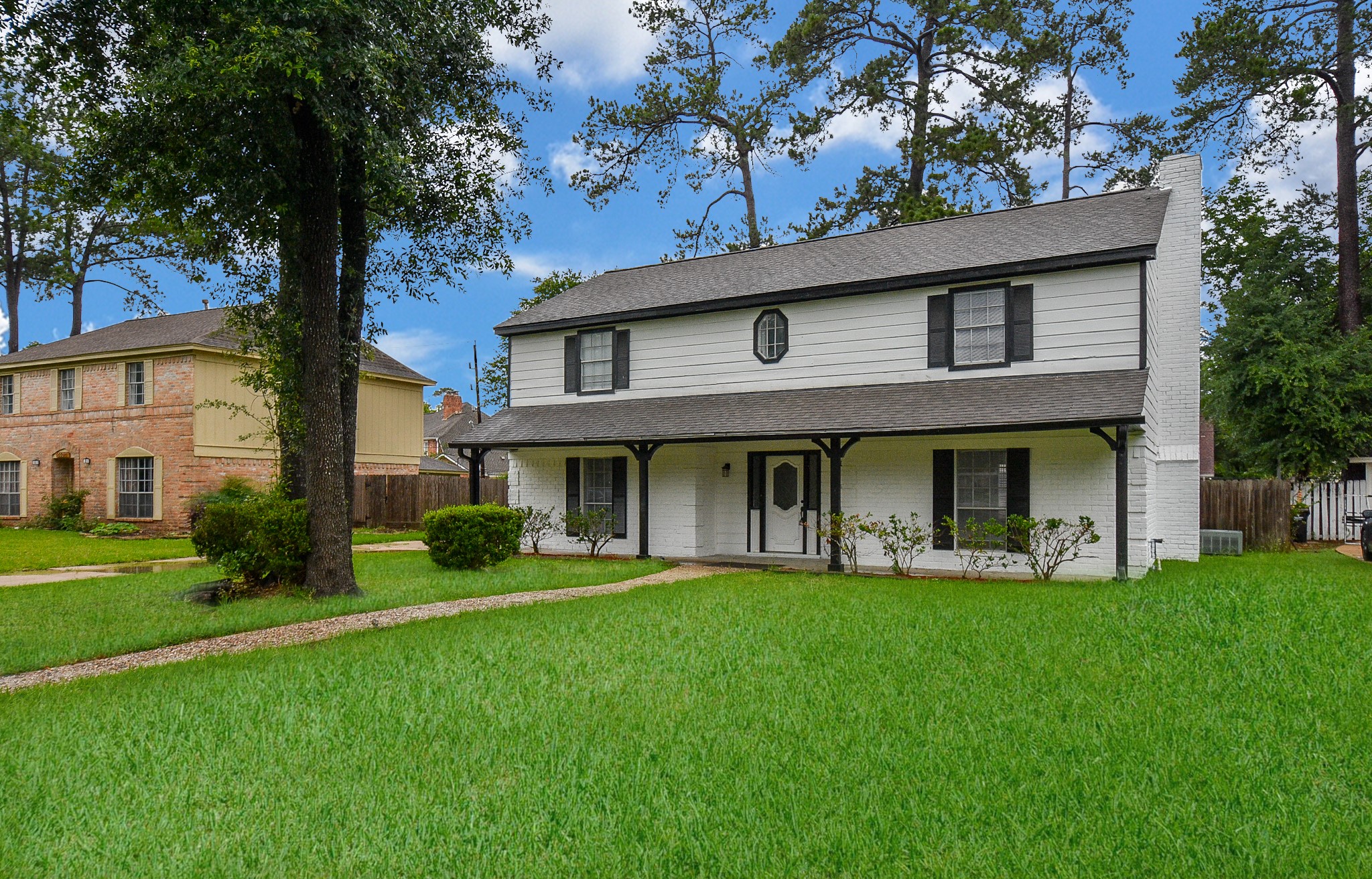 15814 Winding Moss Drive Property Photo 4