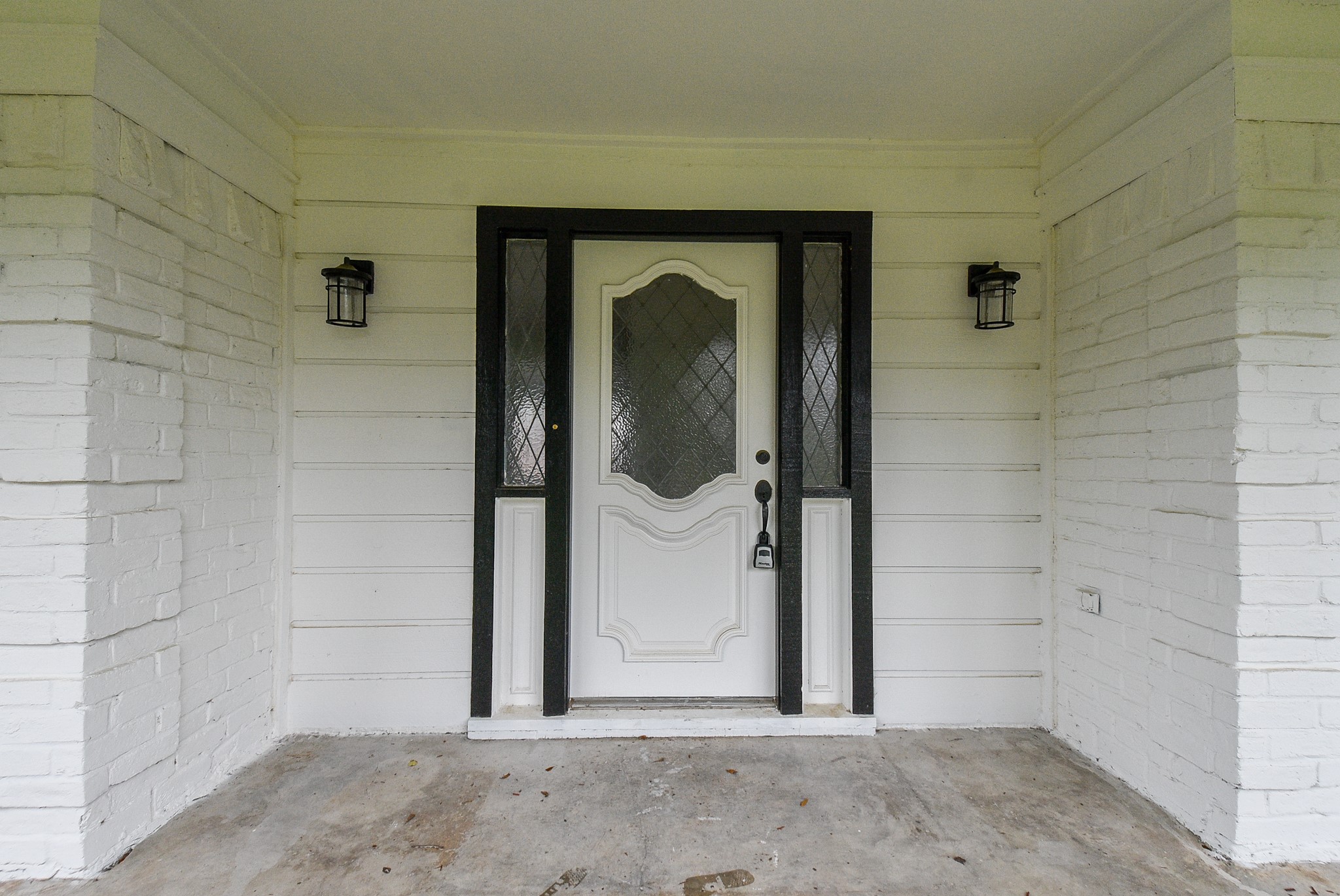15814 Winding Moss Drive Property Photo 5