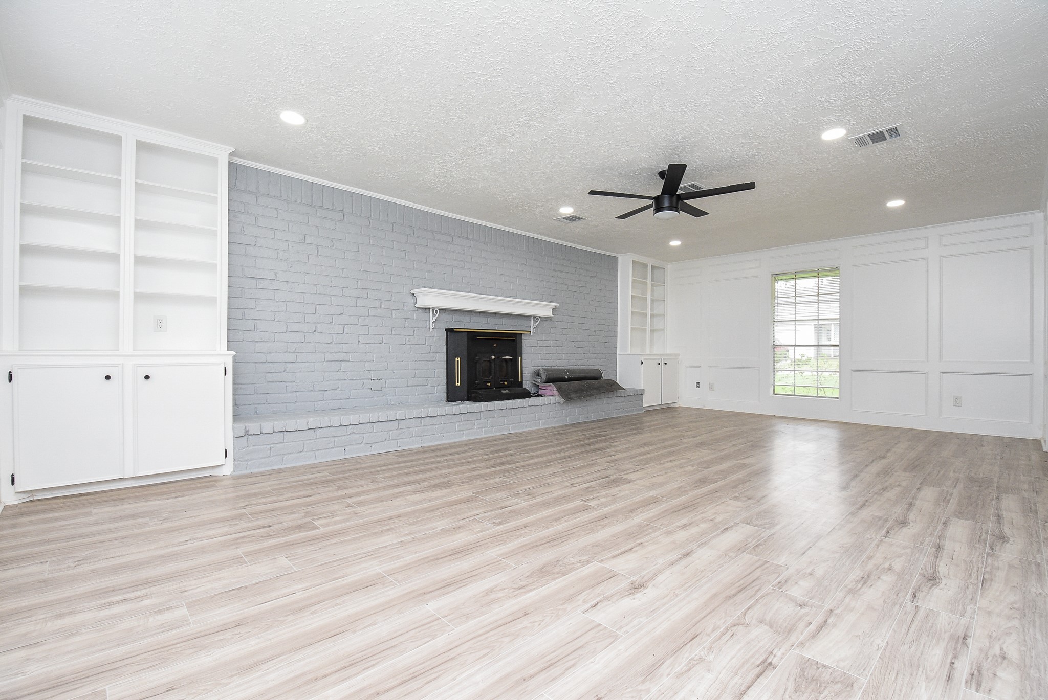 15814 Winding Moss Drive Property Photo 17
