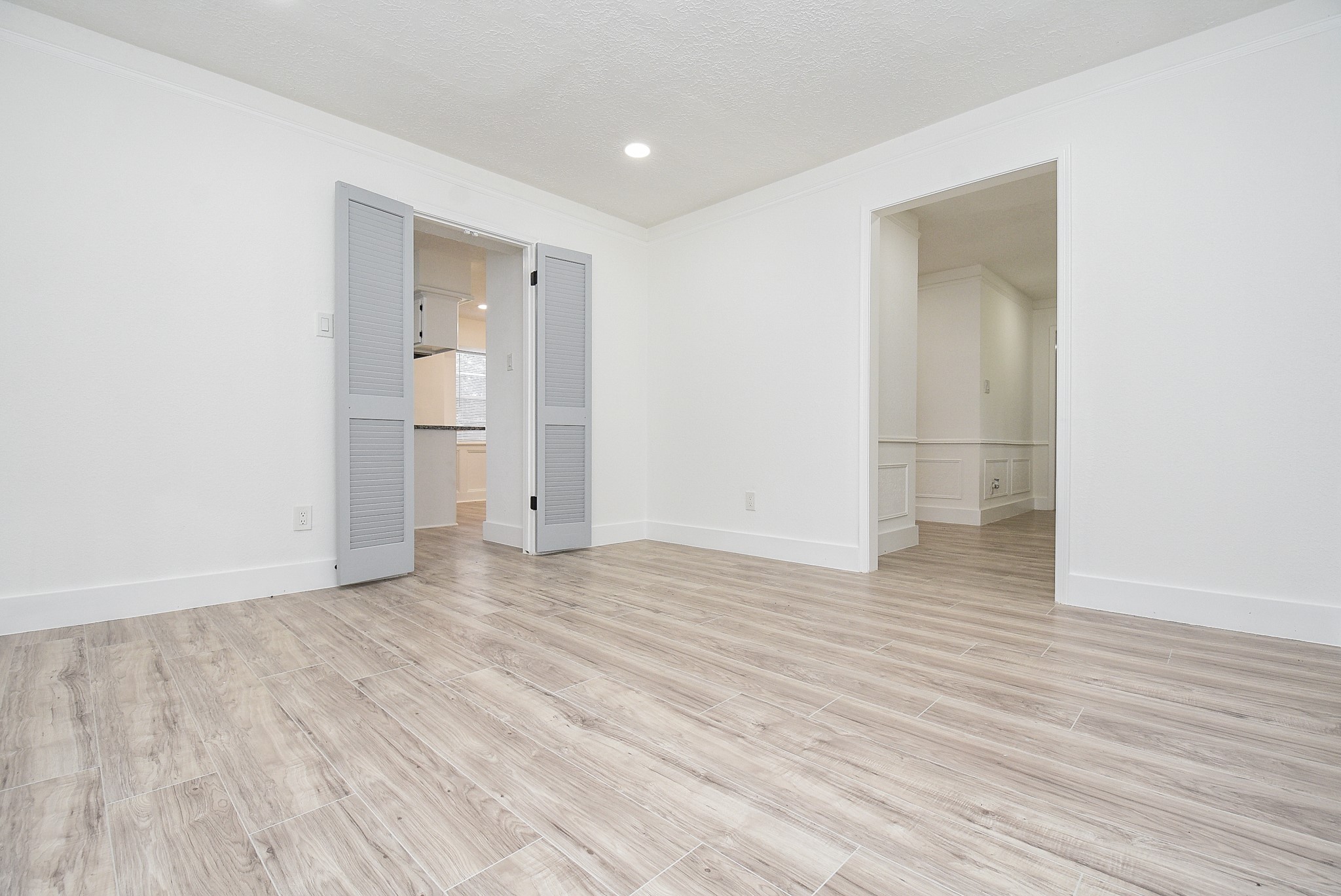 15814 Winding Moss Drive Property Photo 19