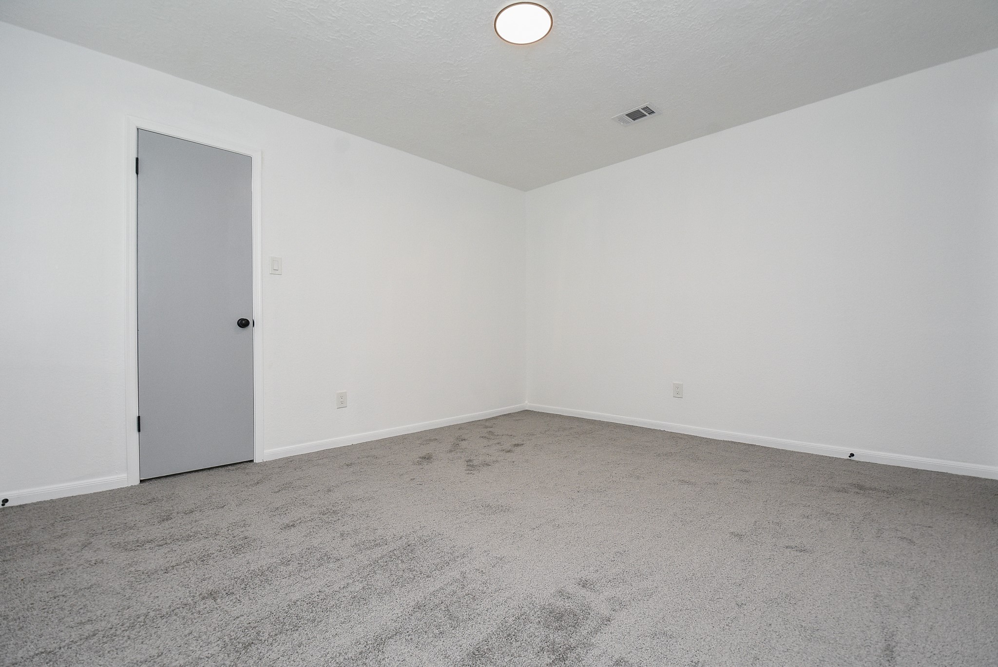 15814 Winding Moss Drive Property Photo 34
