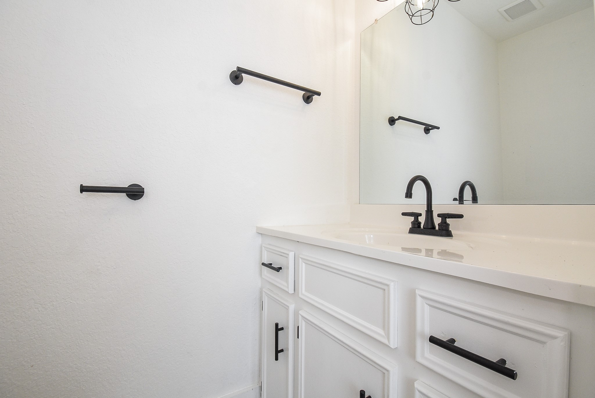 15814 Winding Moss Drive Property Photo 44