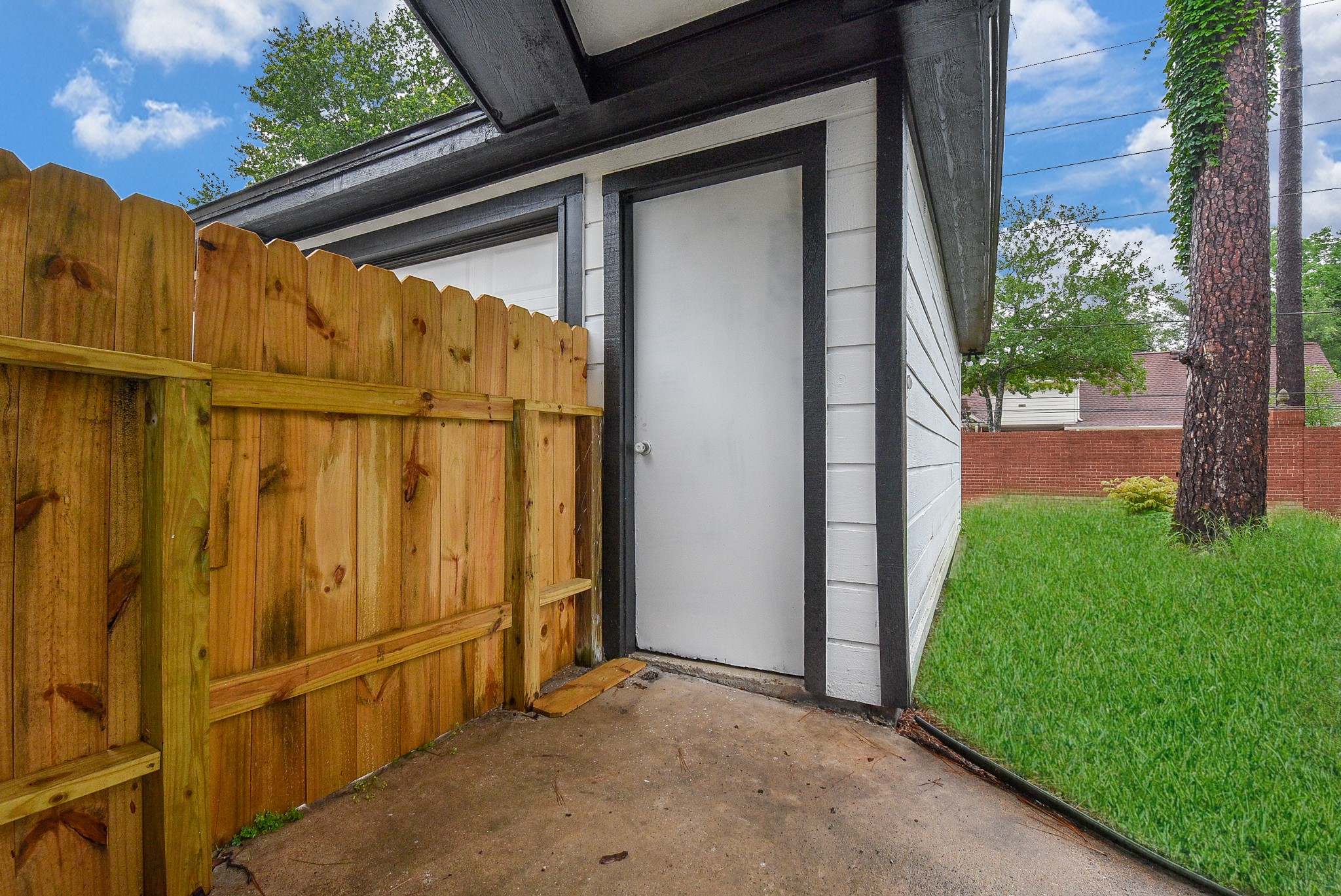15814 Winding Moss Drive Property Photo 45