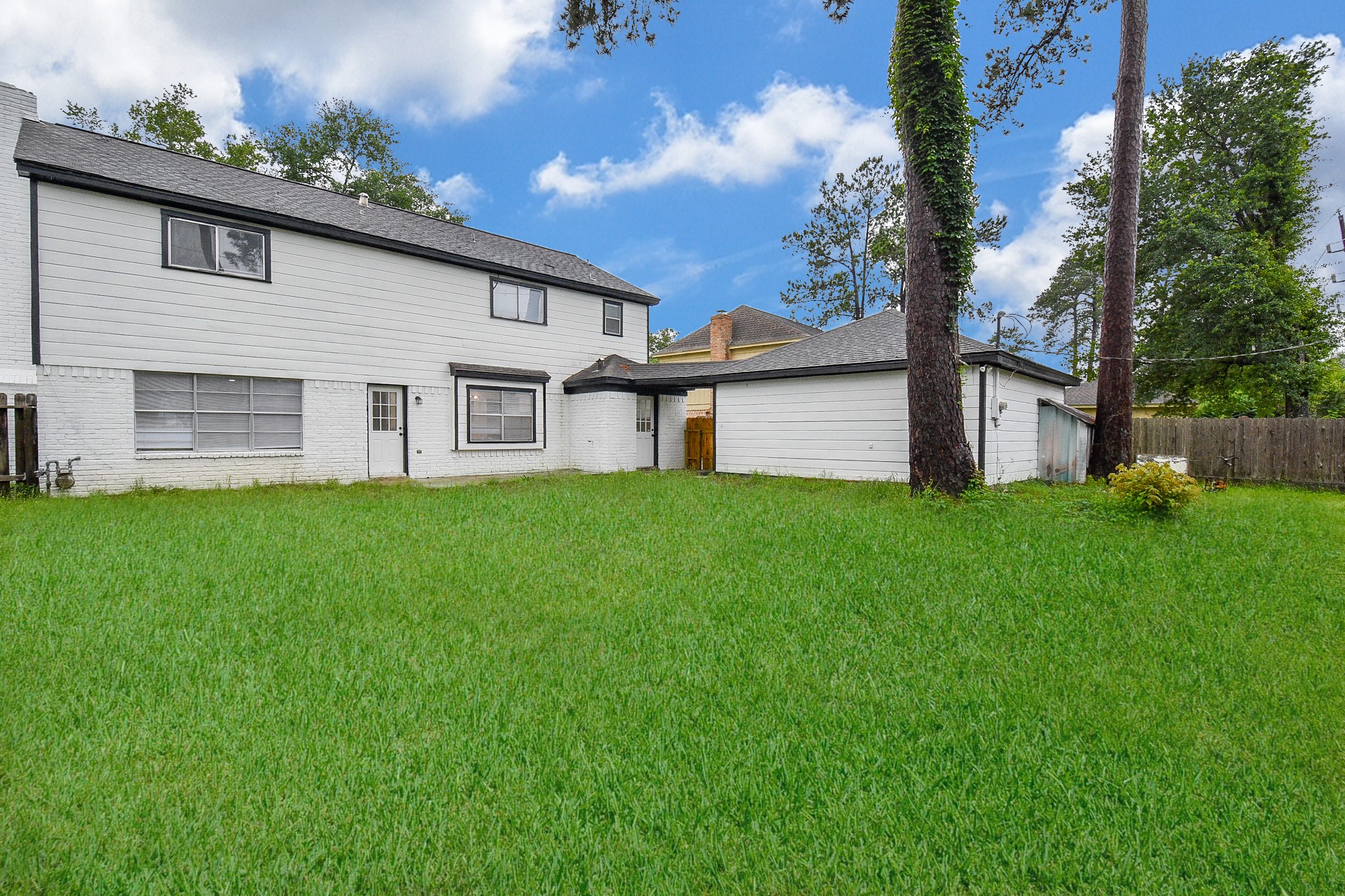 15814 Winding Moss Drive Property Photo 47