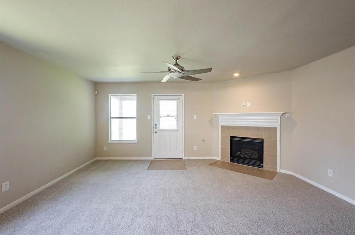 1111 Desert Springs Lane Property Photo 10