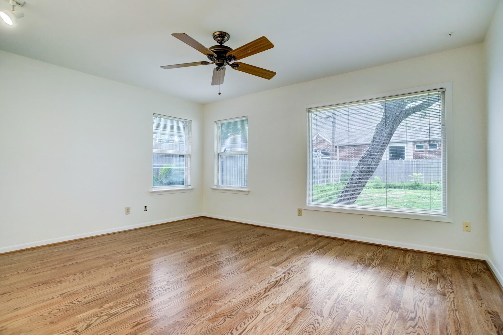3807 Murworth Drive Property Photo 11