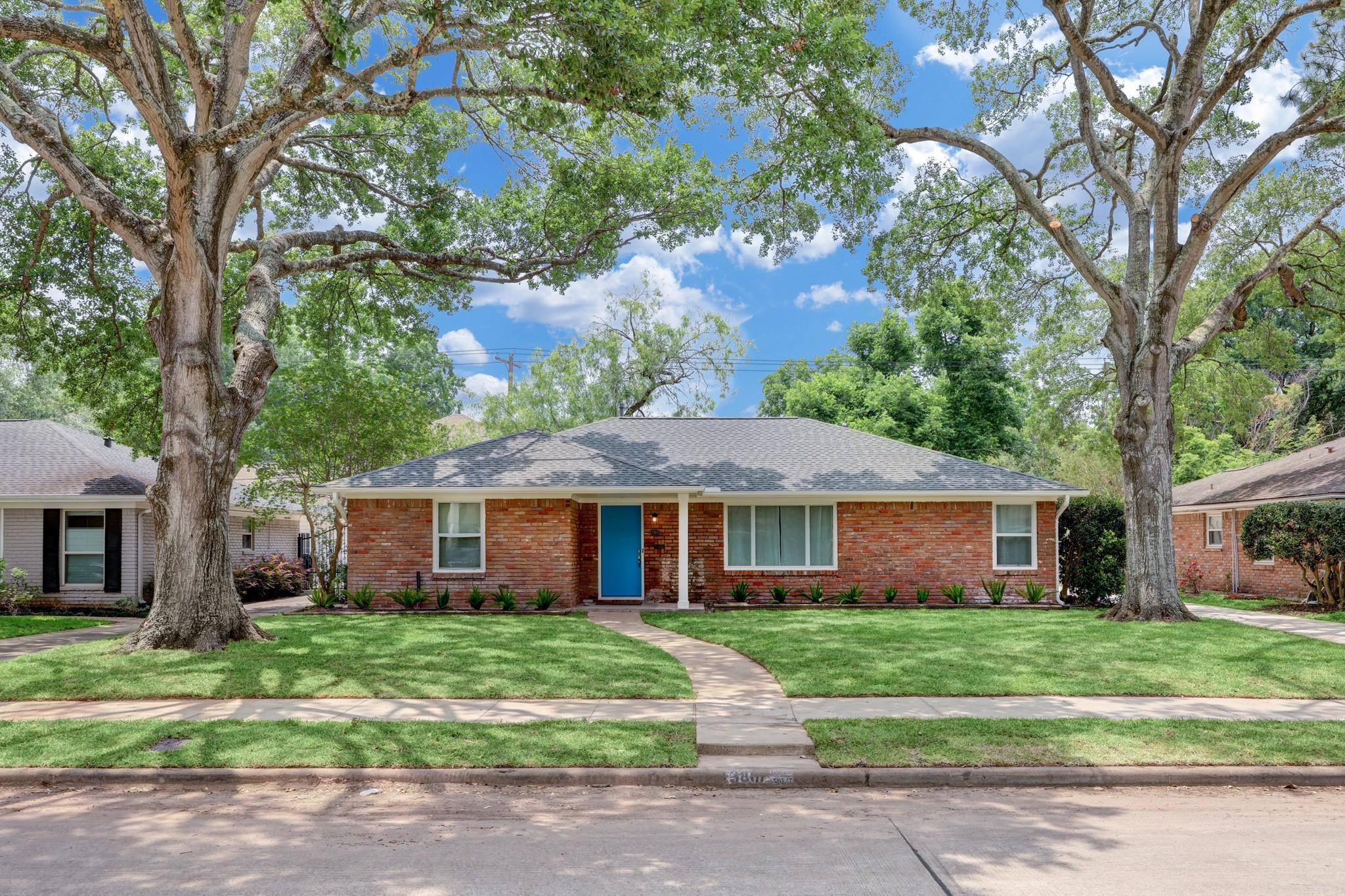 3807 Murworth Drive Property Photo 17