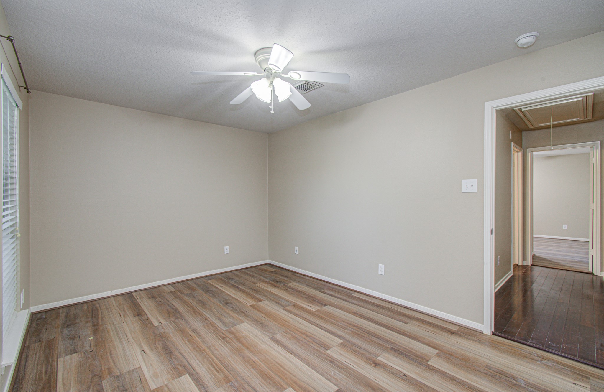 24203 Emory Green Street Property Photo 7
