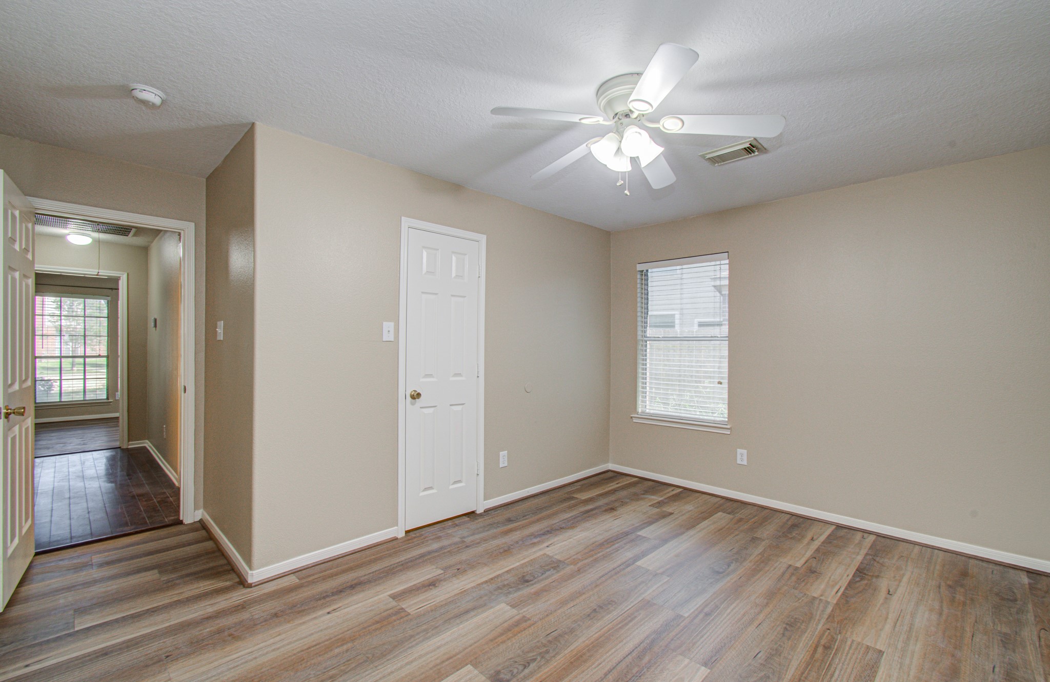 24203 Emory Green Street Property Photo 12