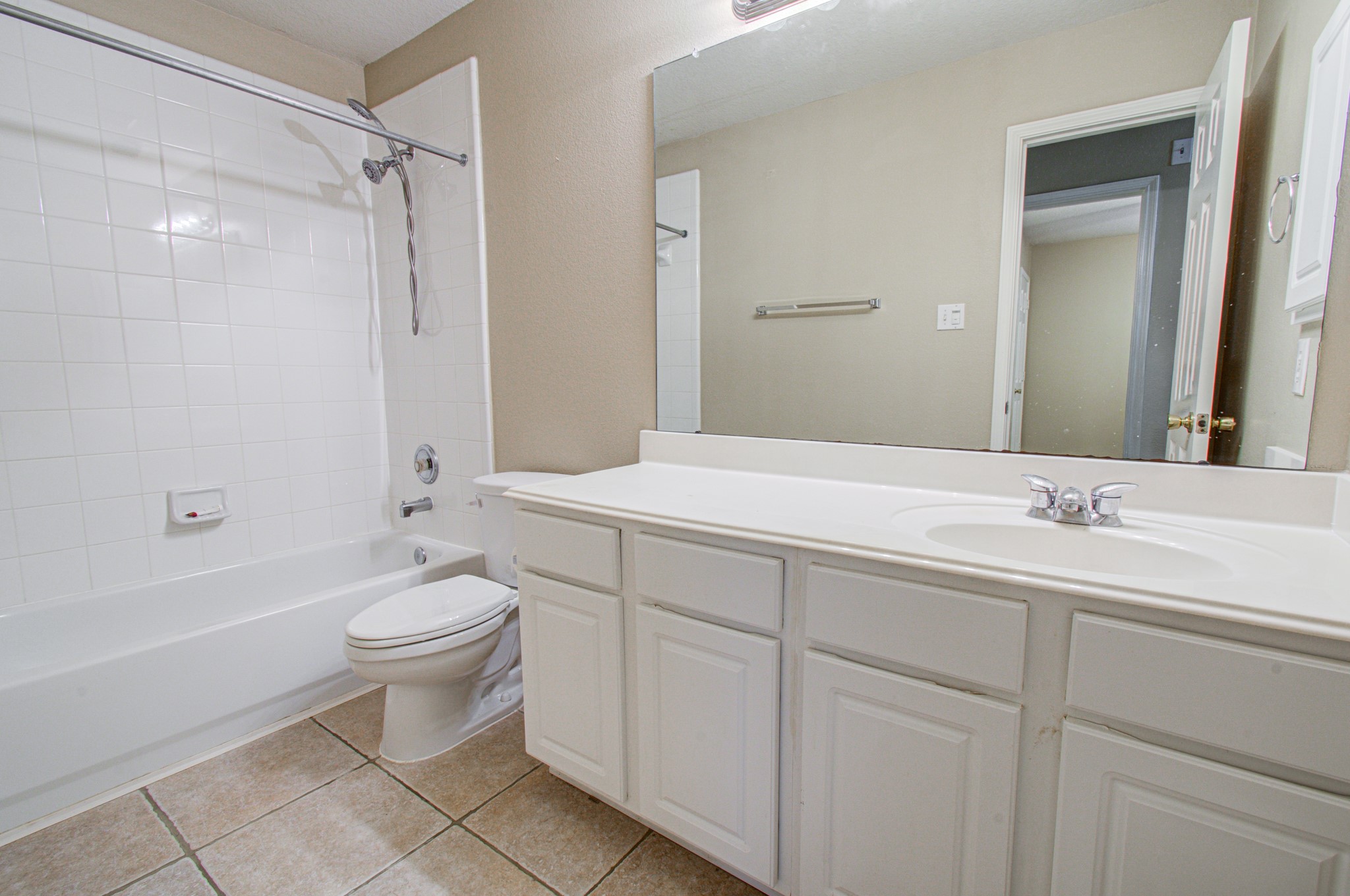 24203 Emory Green Street Property Photo 13
