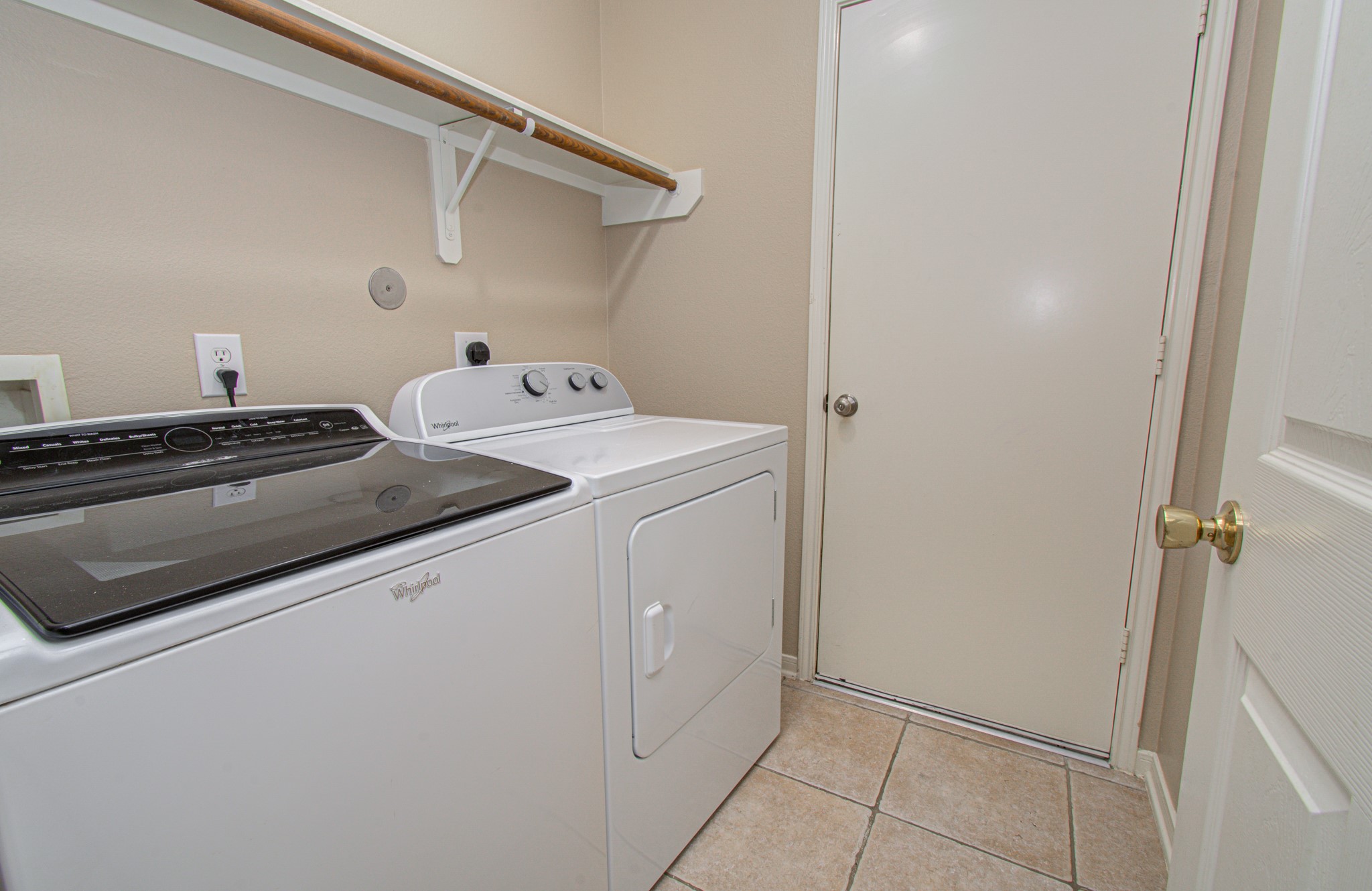 24203 Emory Green Street Property Photo 15