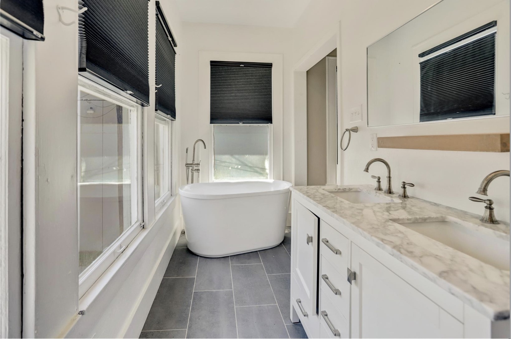 1612 39th Street Property Photo 5
